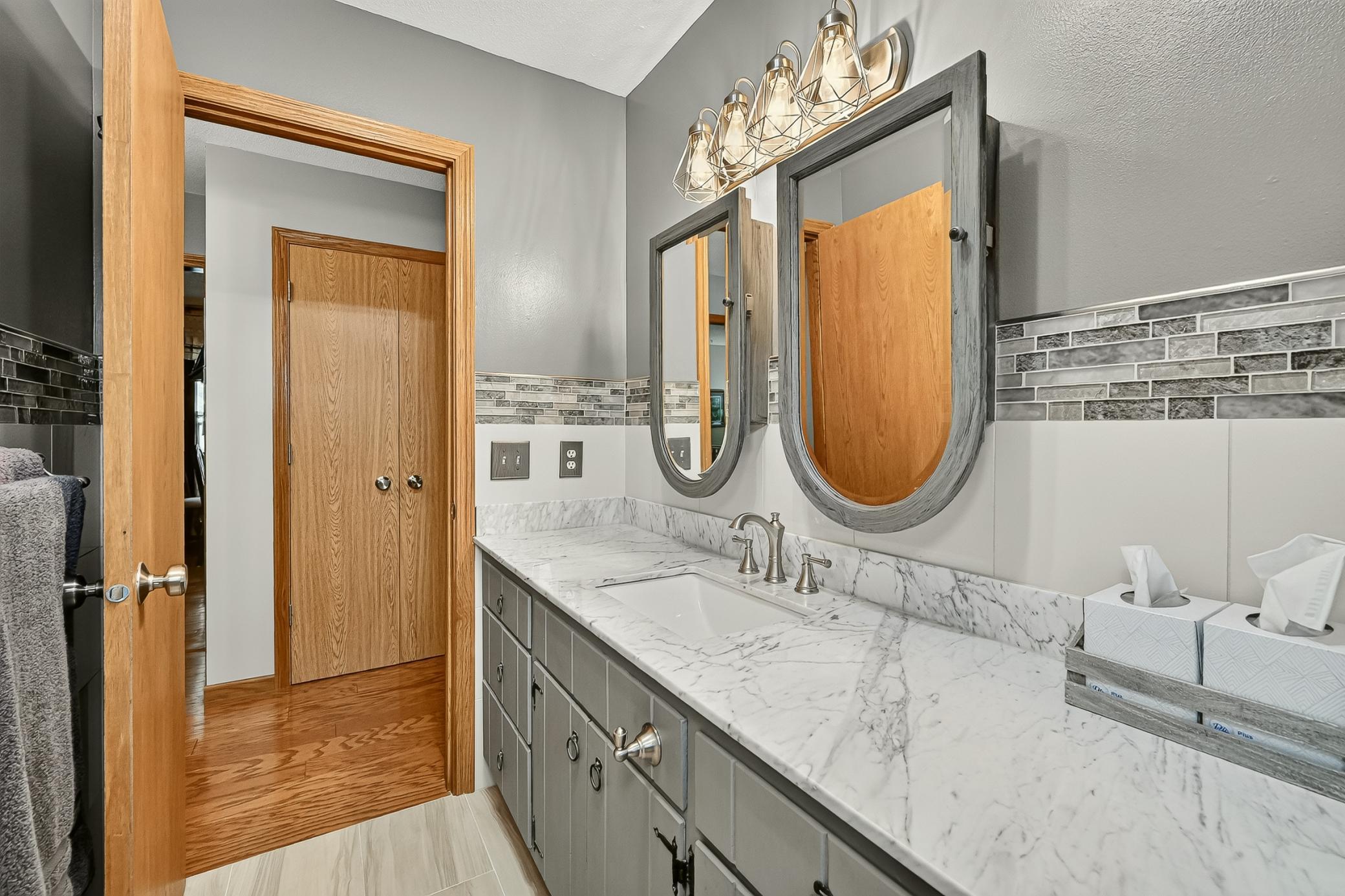 501 Brins Court Se Property Photo 20