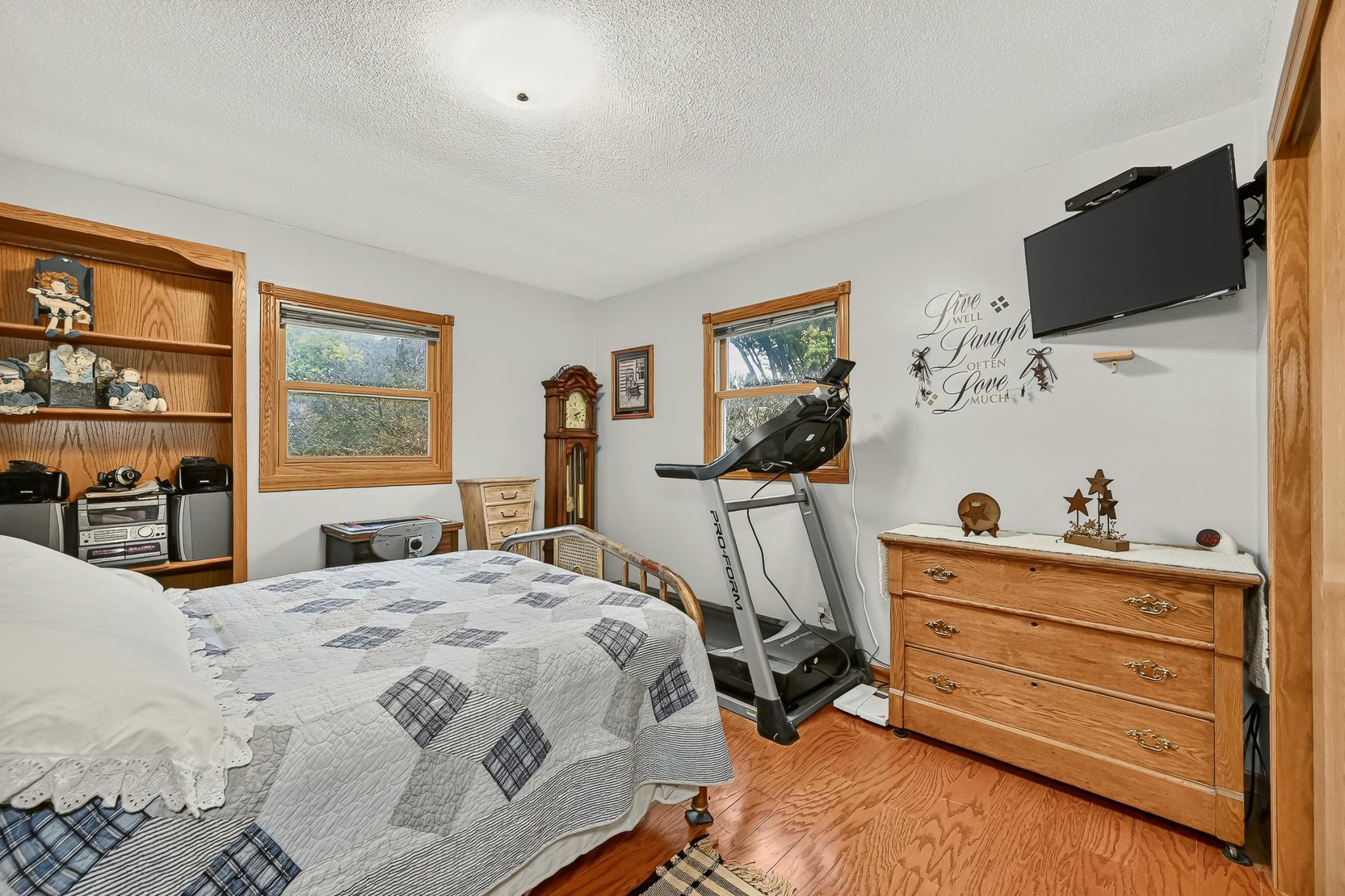 501 Brins Court Se Property Photo 23