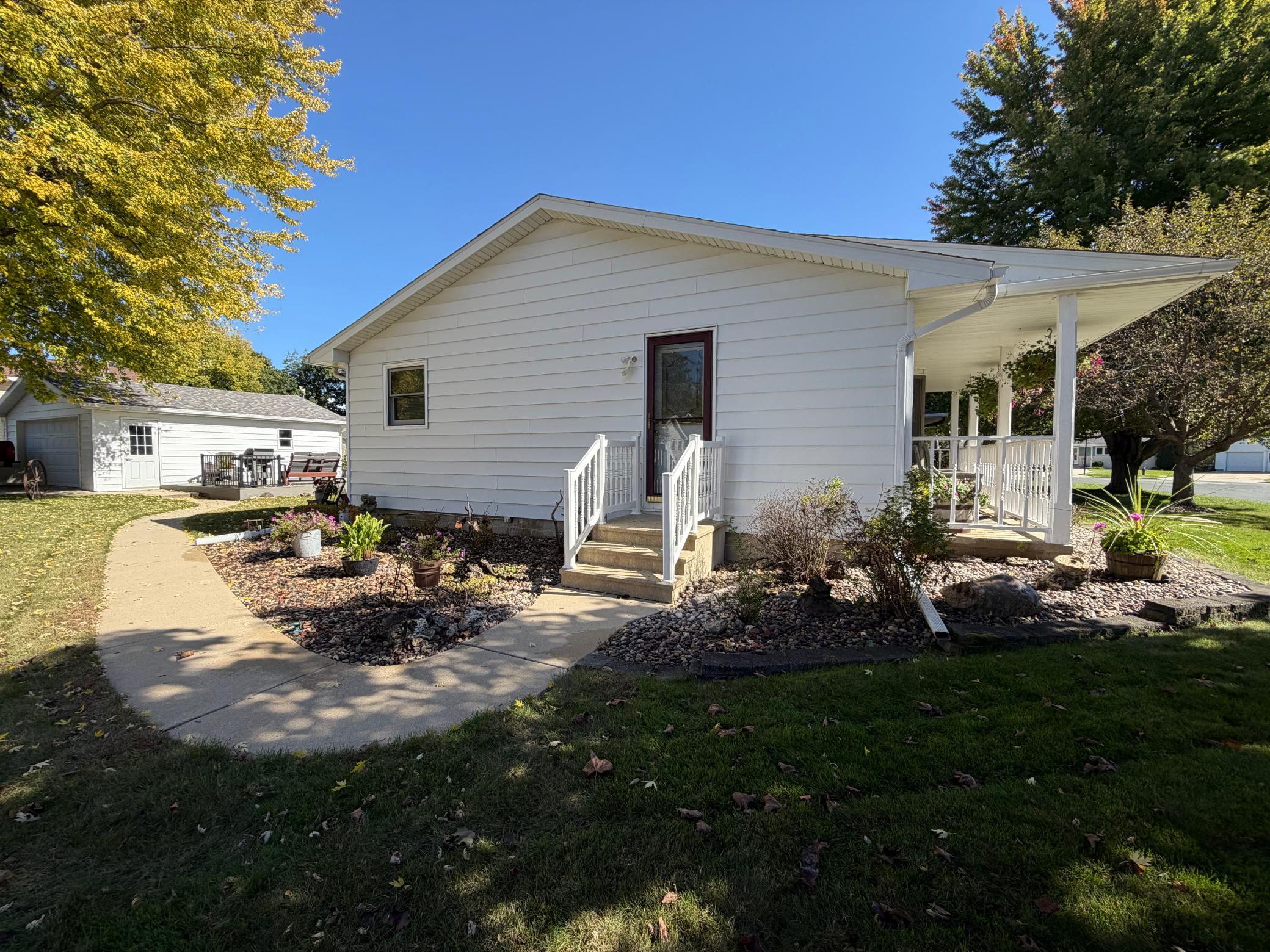 501 Brins Court Se Property Photo 34