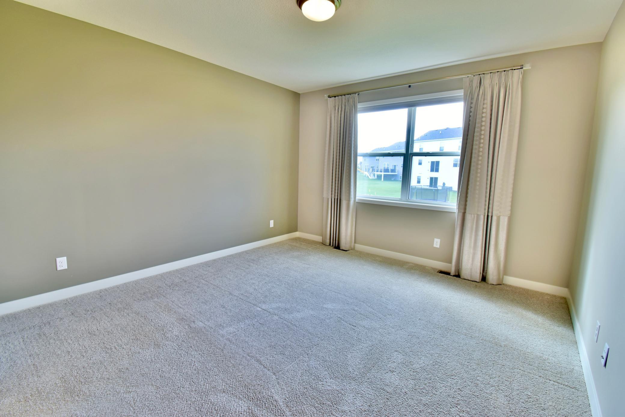 5237 Jansen Avenue Ne Property Photo 13