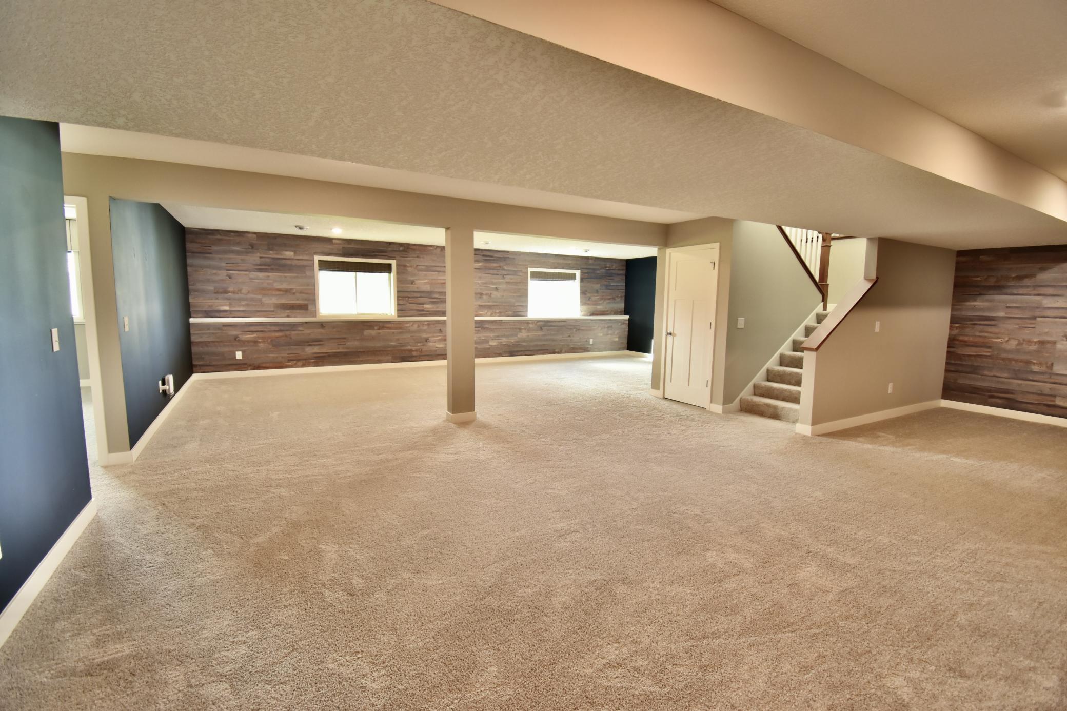 5237 Jansen Avenue Ne Property Photo 35