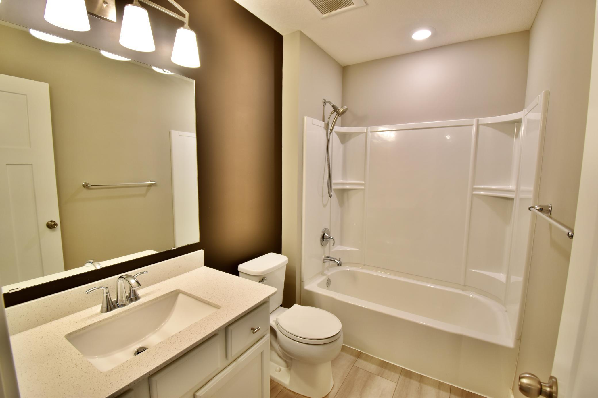 5237 Jansen Avenue Ne Property Photo 37