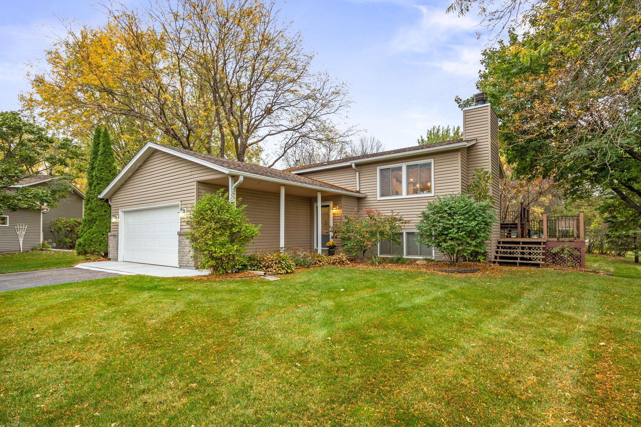 1425 Meadow Court Property Photo 1