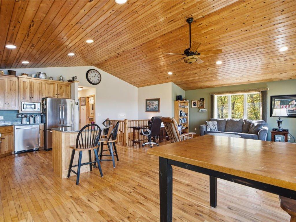 25205 Eagle Ridge Road Property Photo 13
