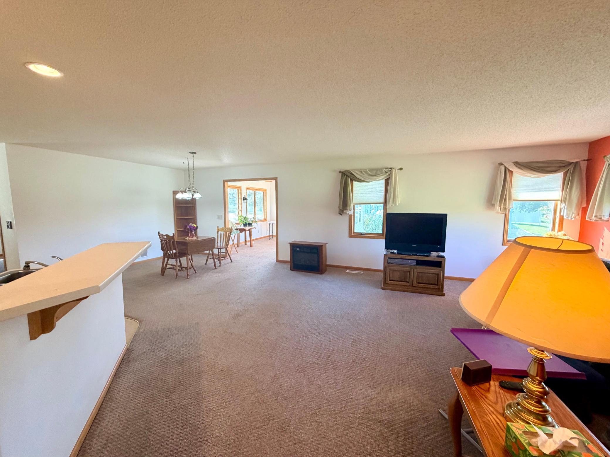 413 Circle View Drive Property Photo 12
