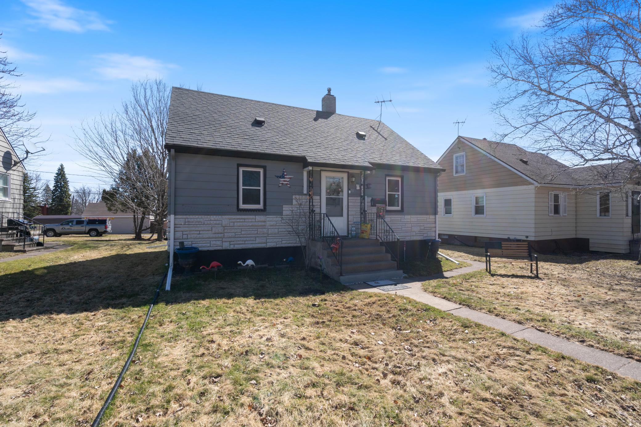 28 N 66th Avenue W Property Photo 2