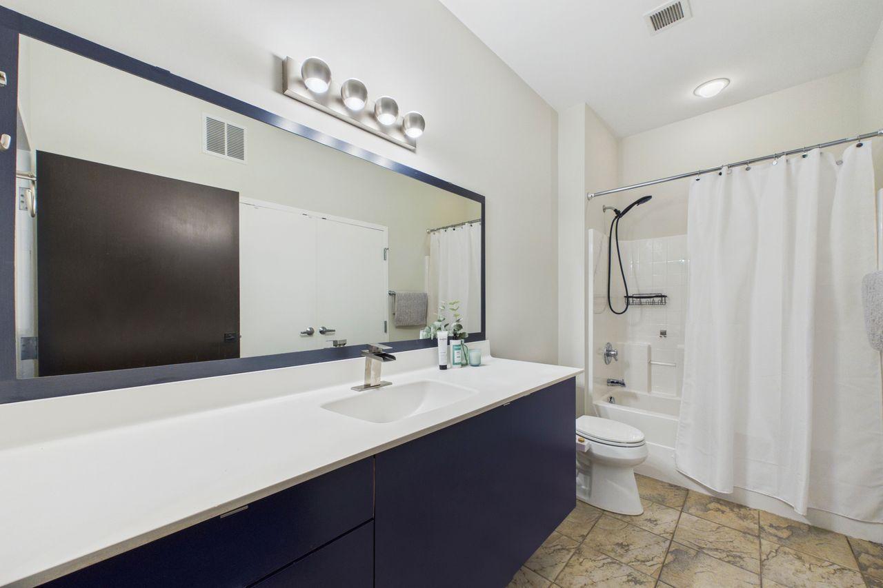 618 Washington Ave N 302 Property Photo 11