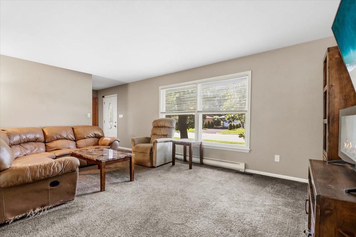 1284 12th Avenue N Property Photo 11