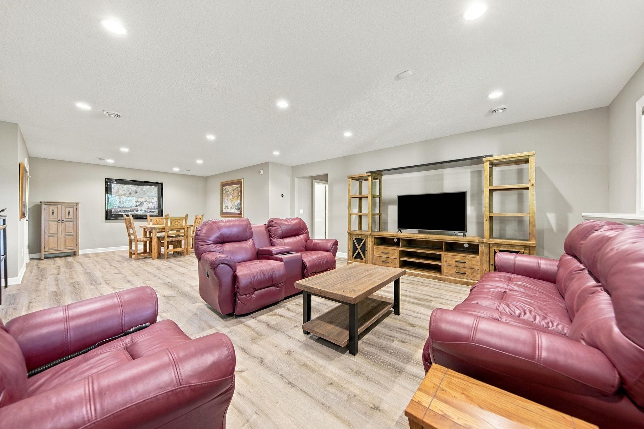 25 Phoebe Lane Property Photo 44