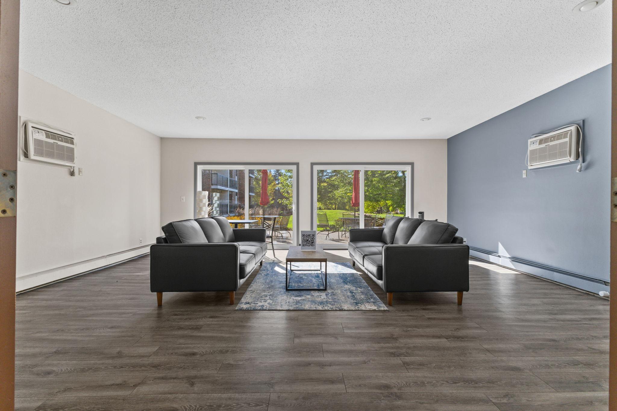 4 Pine Tree Drive 314 Property Photo 1
