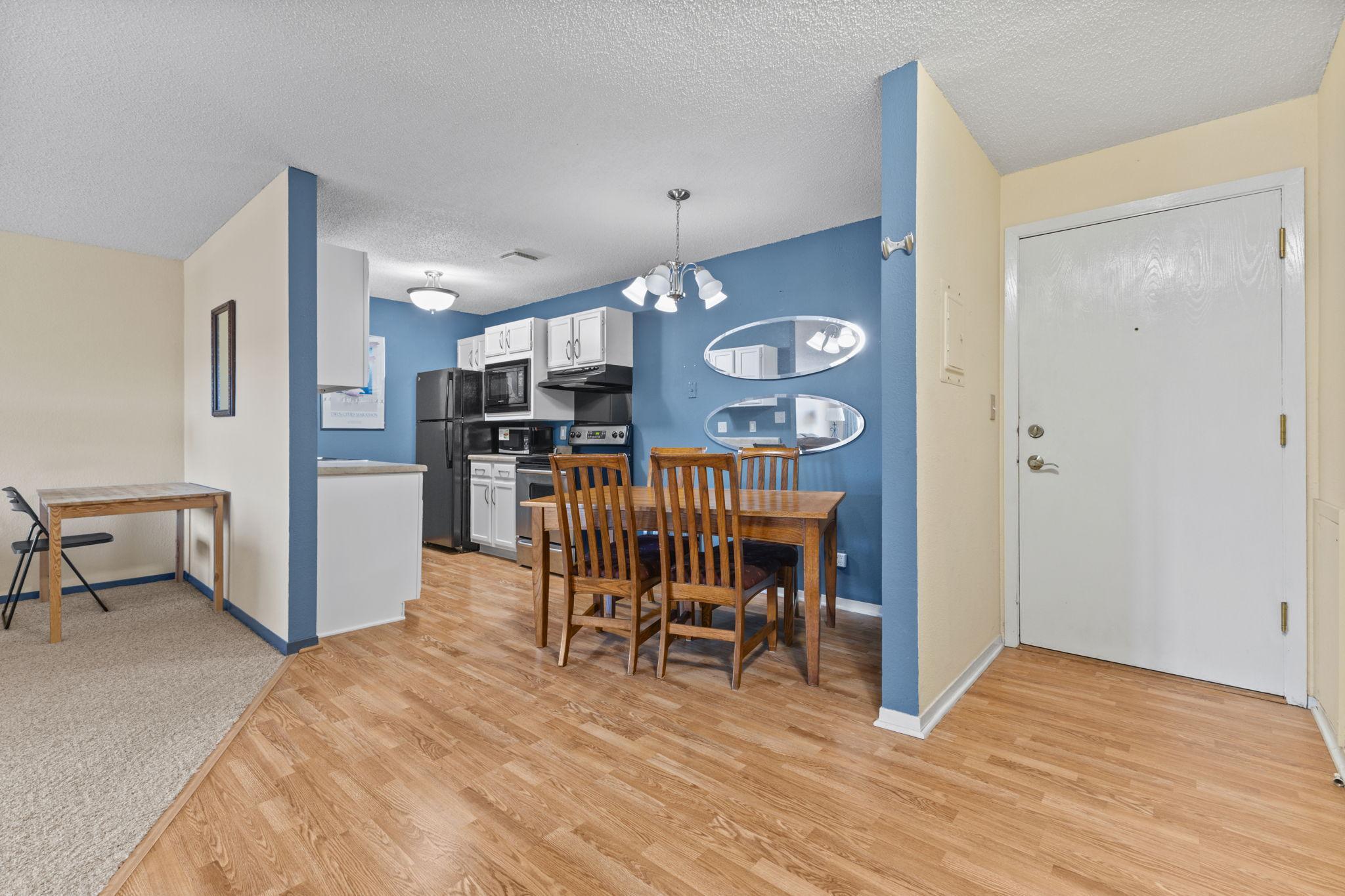 4 Pine Tree Drive 314 Property Photo 4