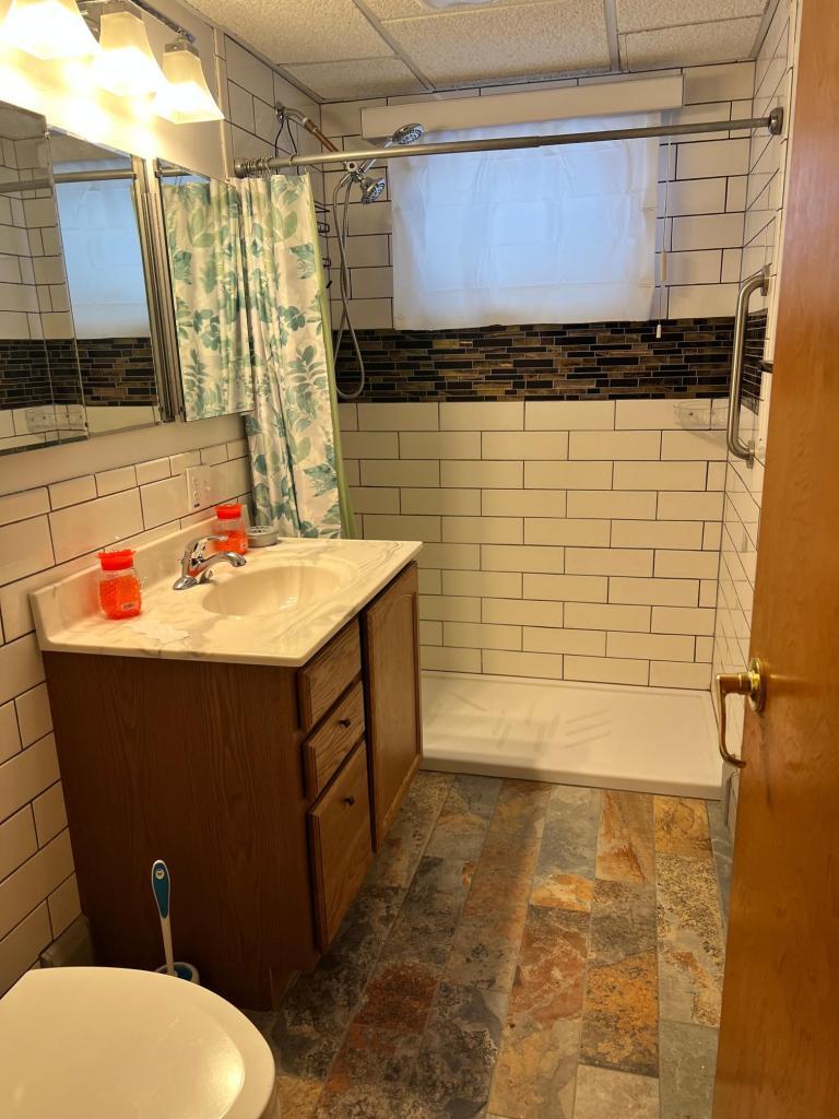 537 E Ronning Avenue Property Photo 8