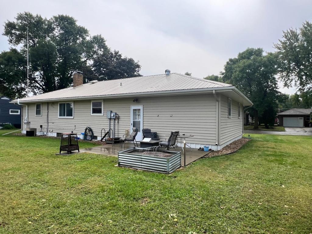 537 E Ronning Avenue Property Photo 29