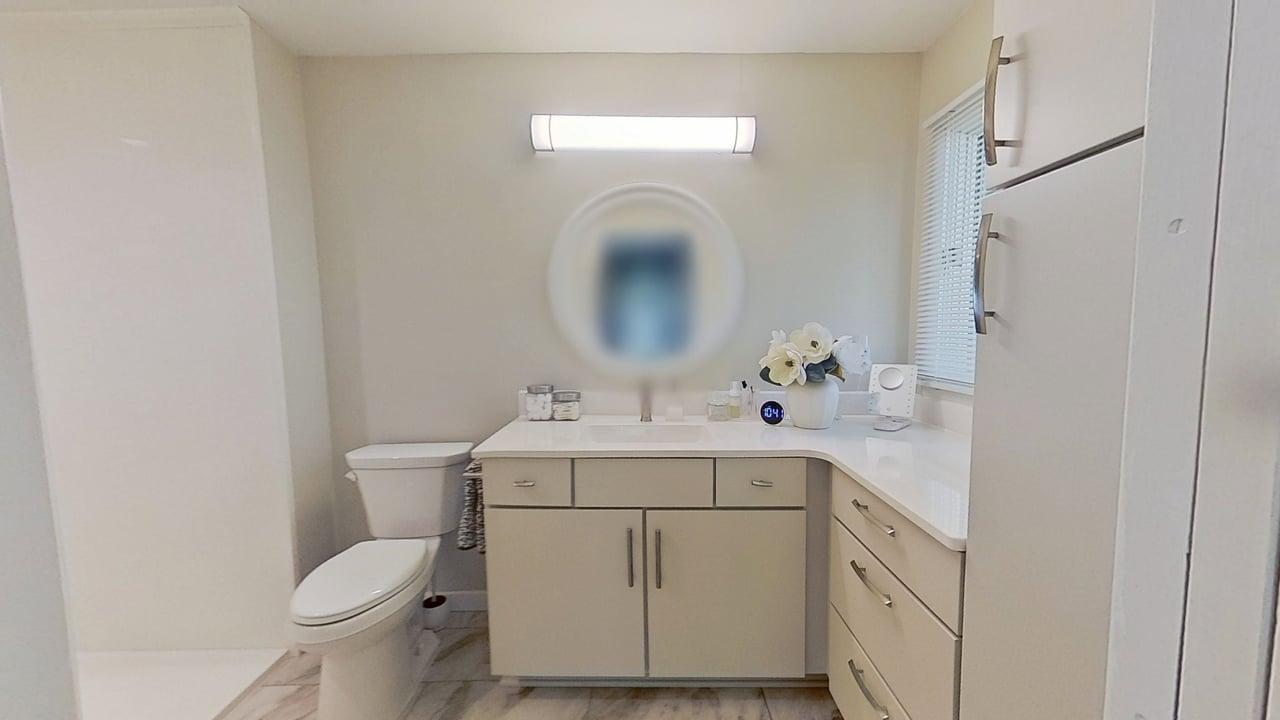 405 E Marshall Street Property Photo 28