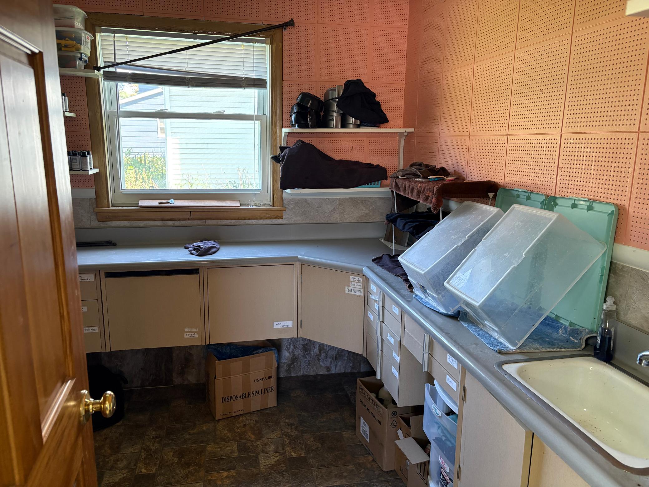 266 Second Avenue W Property Photo 7