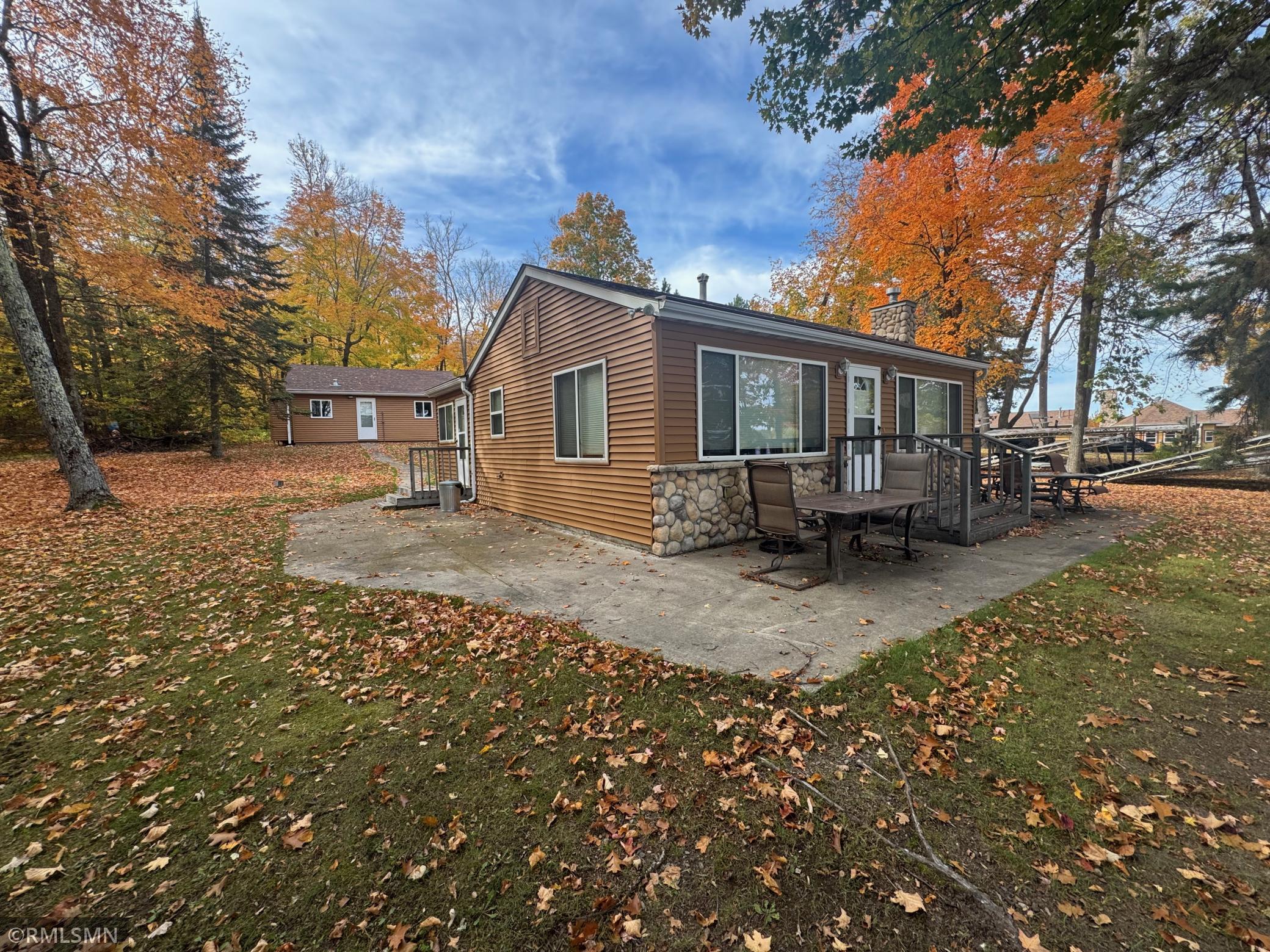 48498 190th Place Property Photo 5