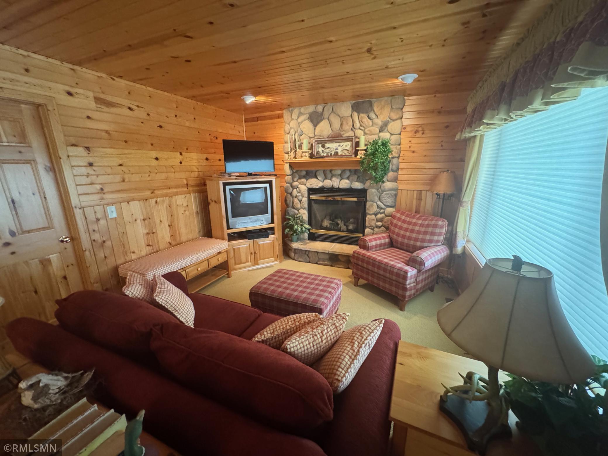 48498 190th Place Property Photo 44