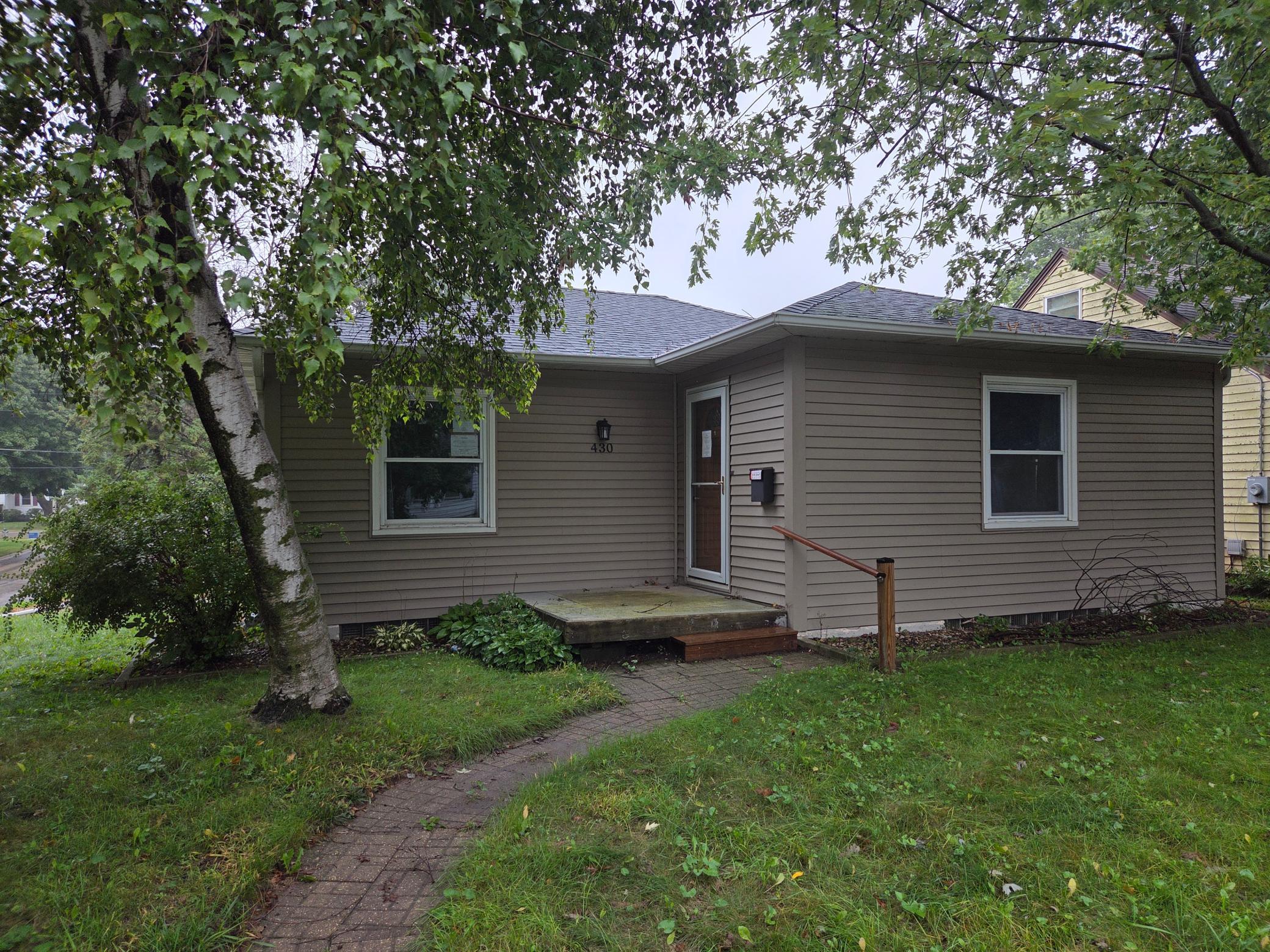 430 Columbus Avenue Property Photo 1