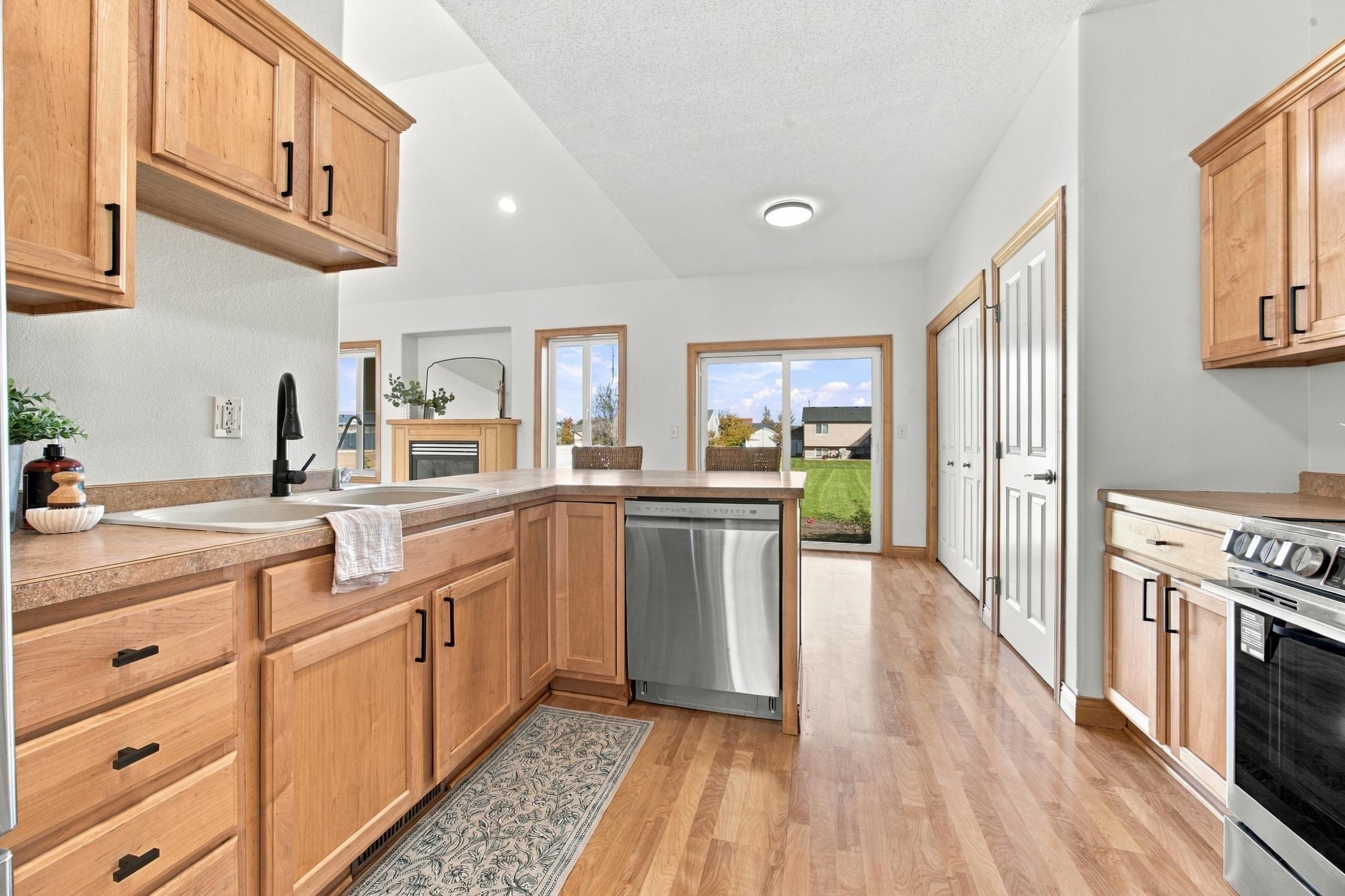 718 N Sedona Drive Property Photo 10