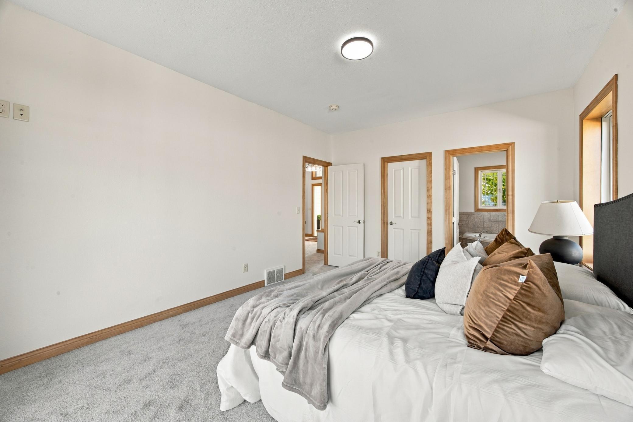 718 N Sedona Drive Property Photo 15