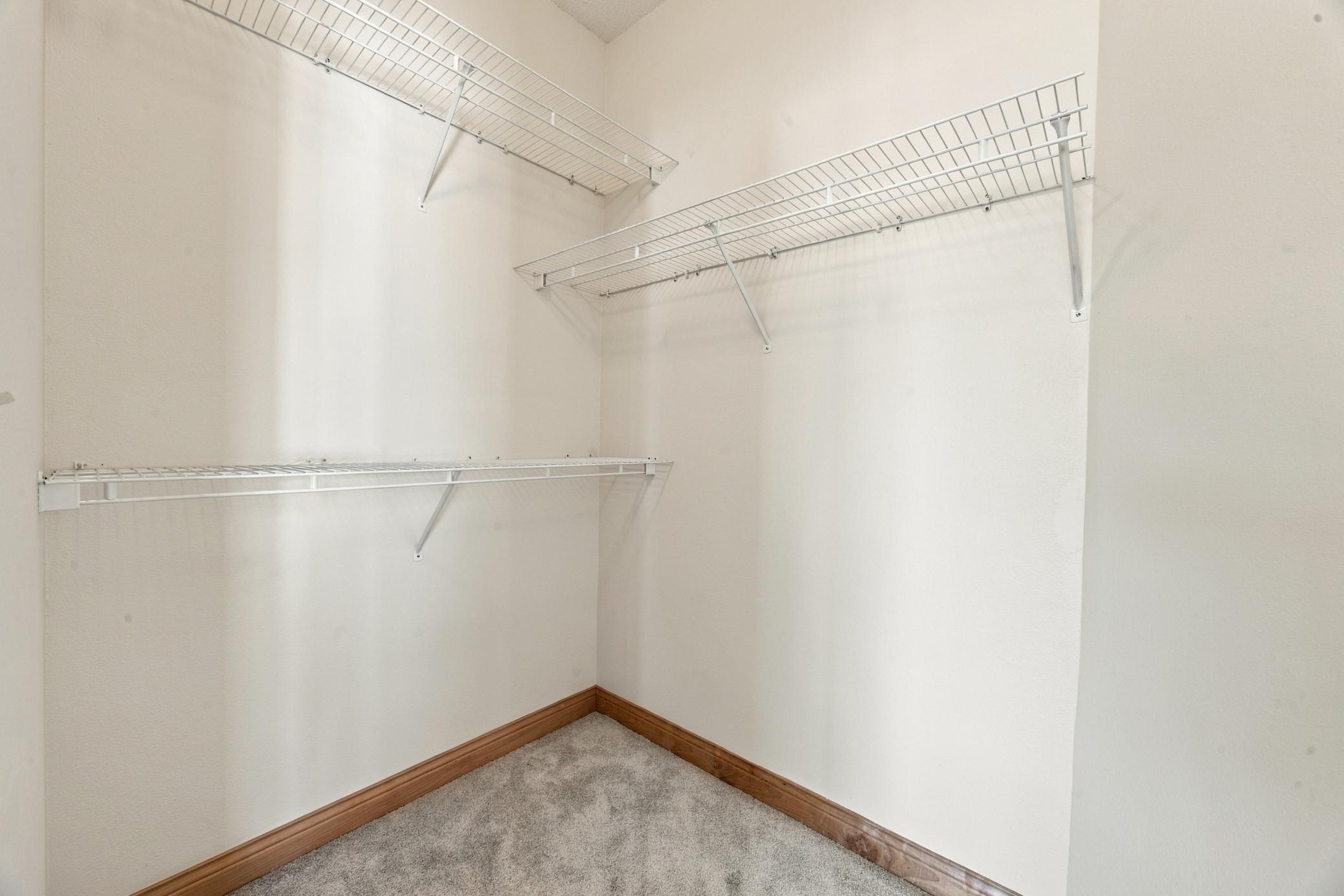 718 N Sedona Drive Property Photo 16