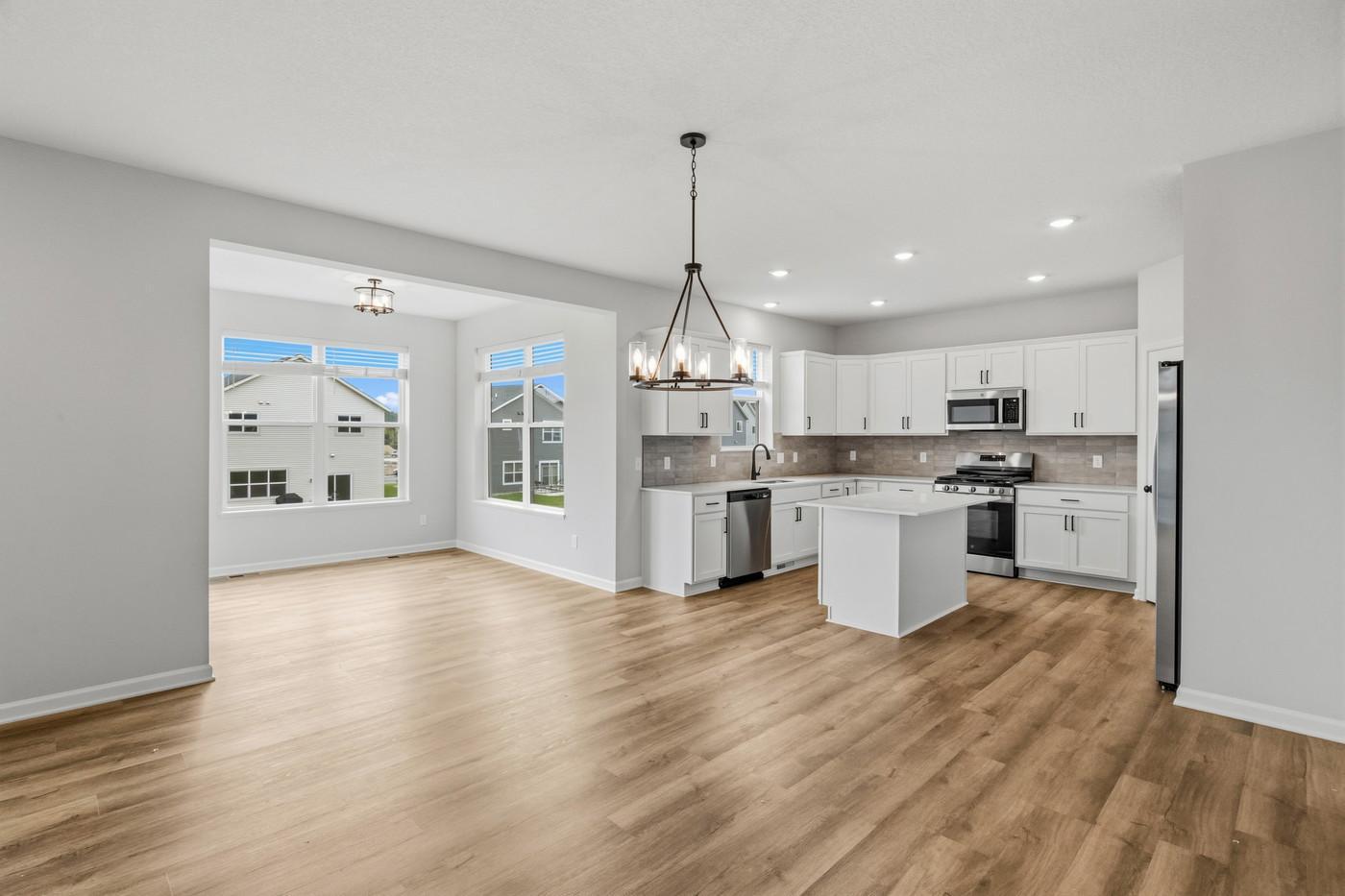 11627 16th Circle NE Property Photo 1
