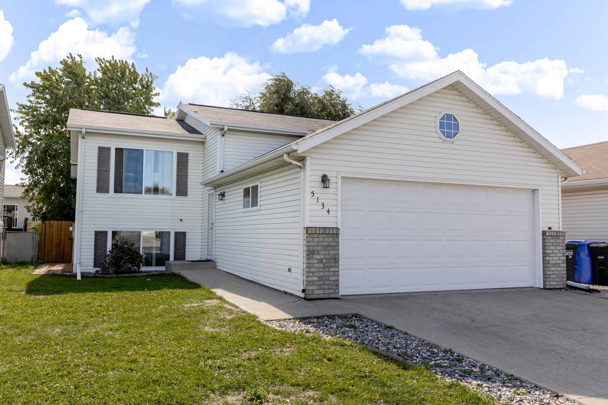 5134 7th Lane S Property Photo 1
