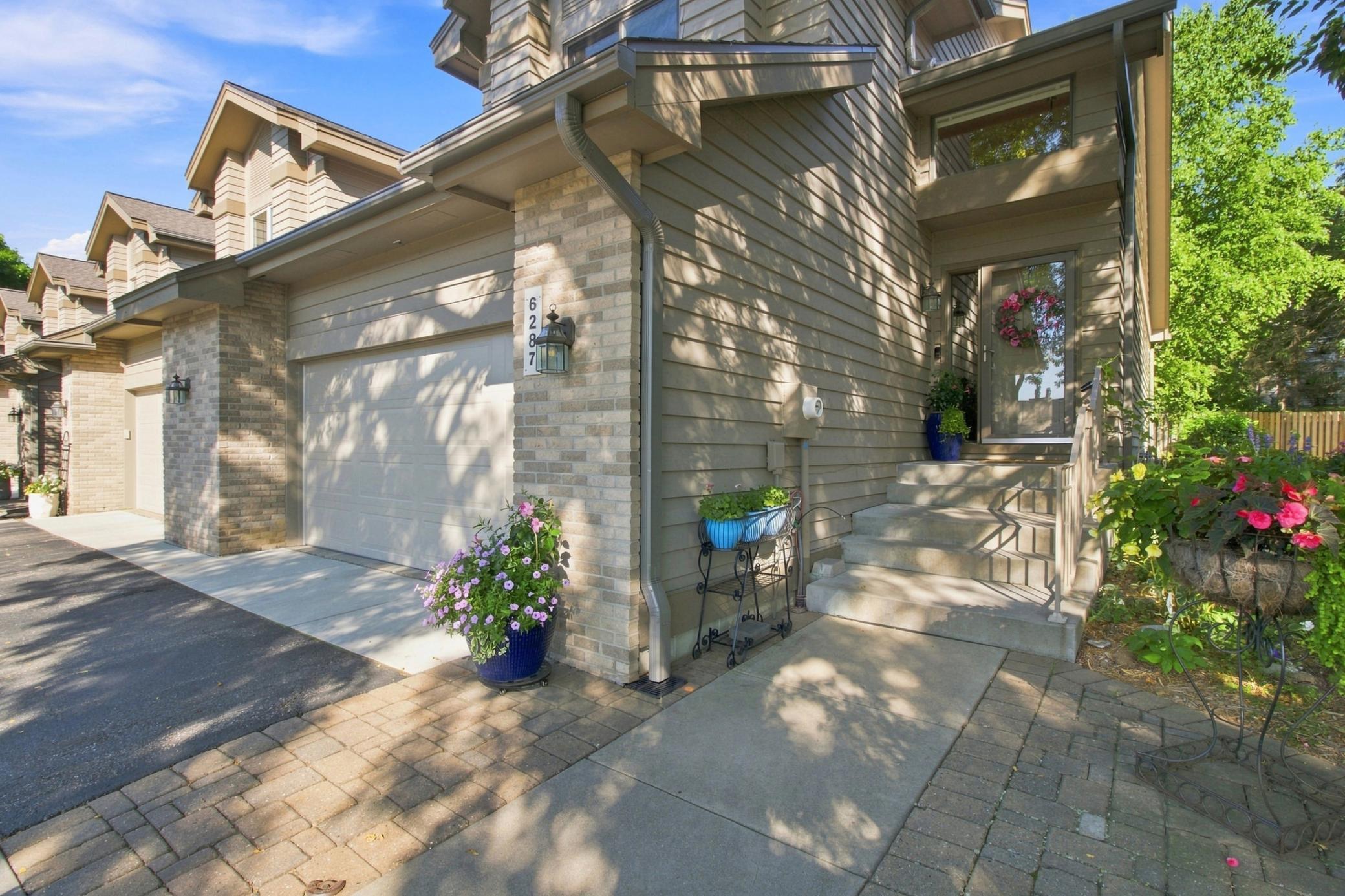 6287 Sequoia Circle Property Photo 1
