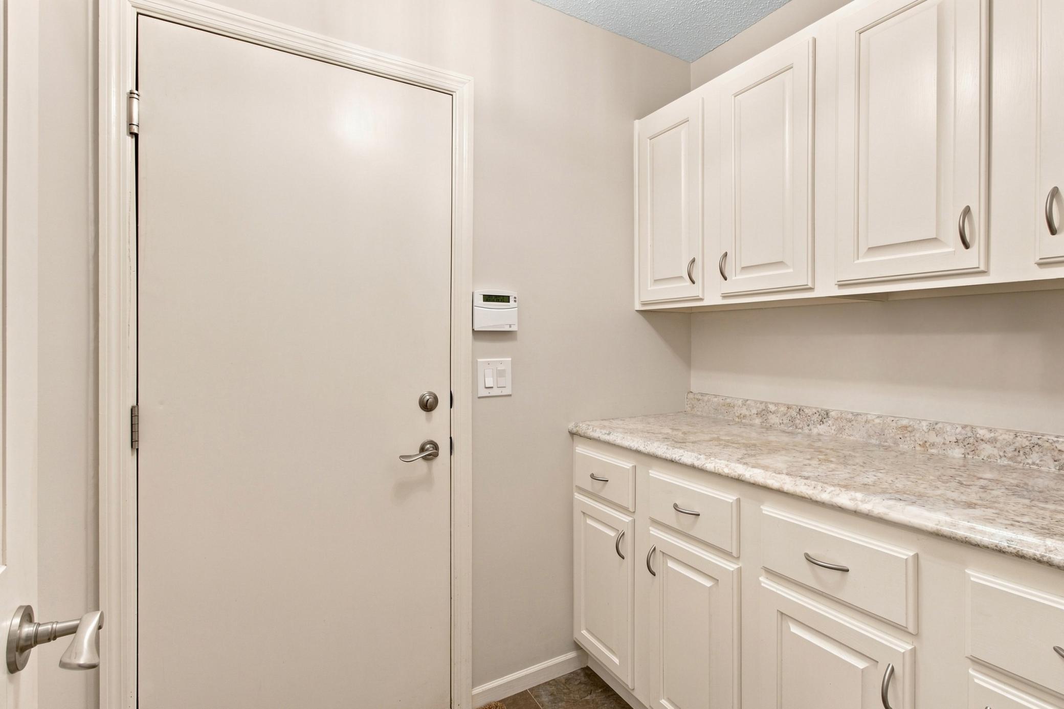 6287 Sequoia Circle Property Photo 13
