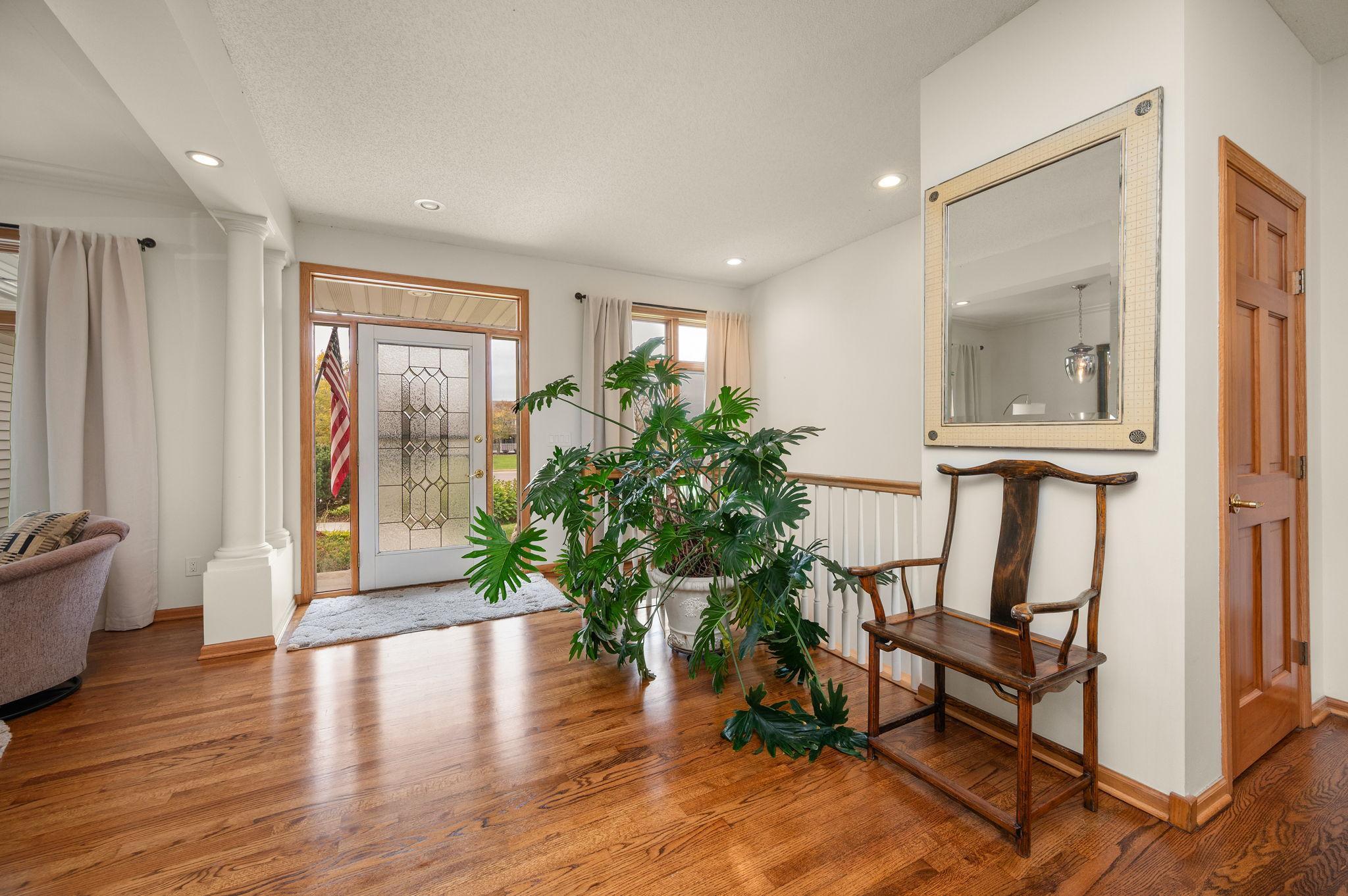 21448 Pointe Drive Property Photo 15