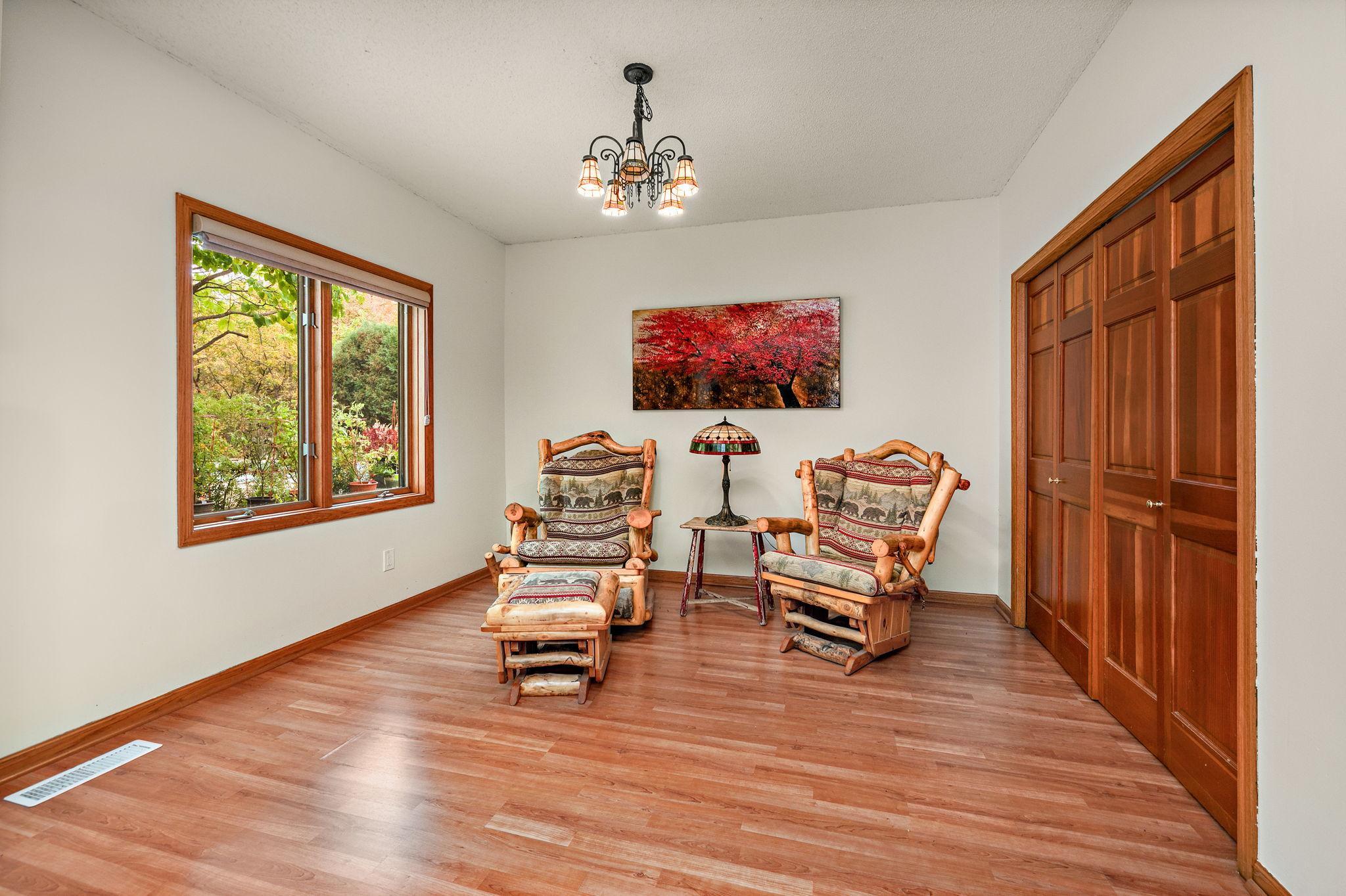 21448 Pointe Drive Property Photo 29