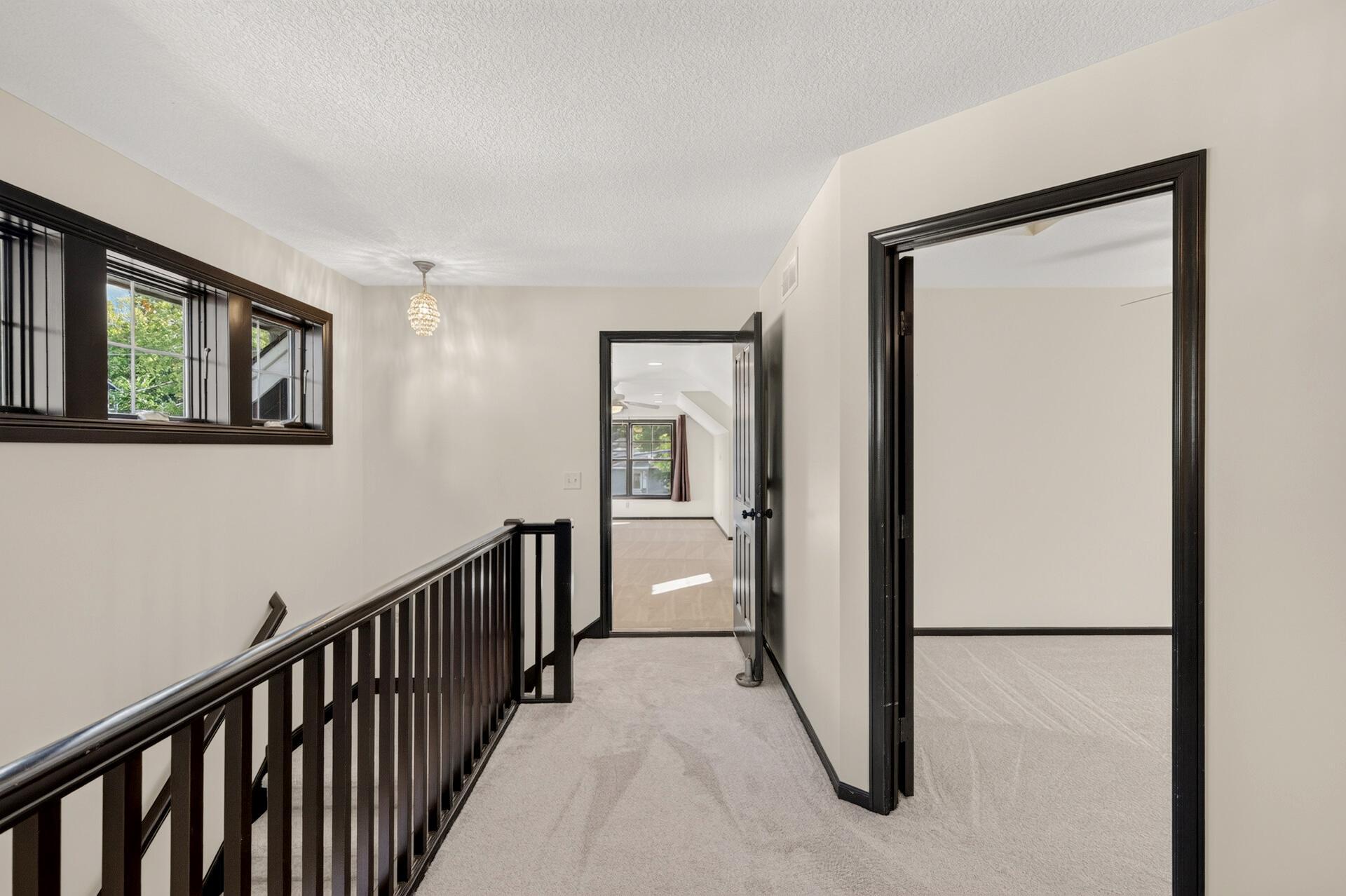 5060 Edgewater Drive Property Photo 27