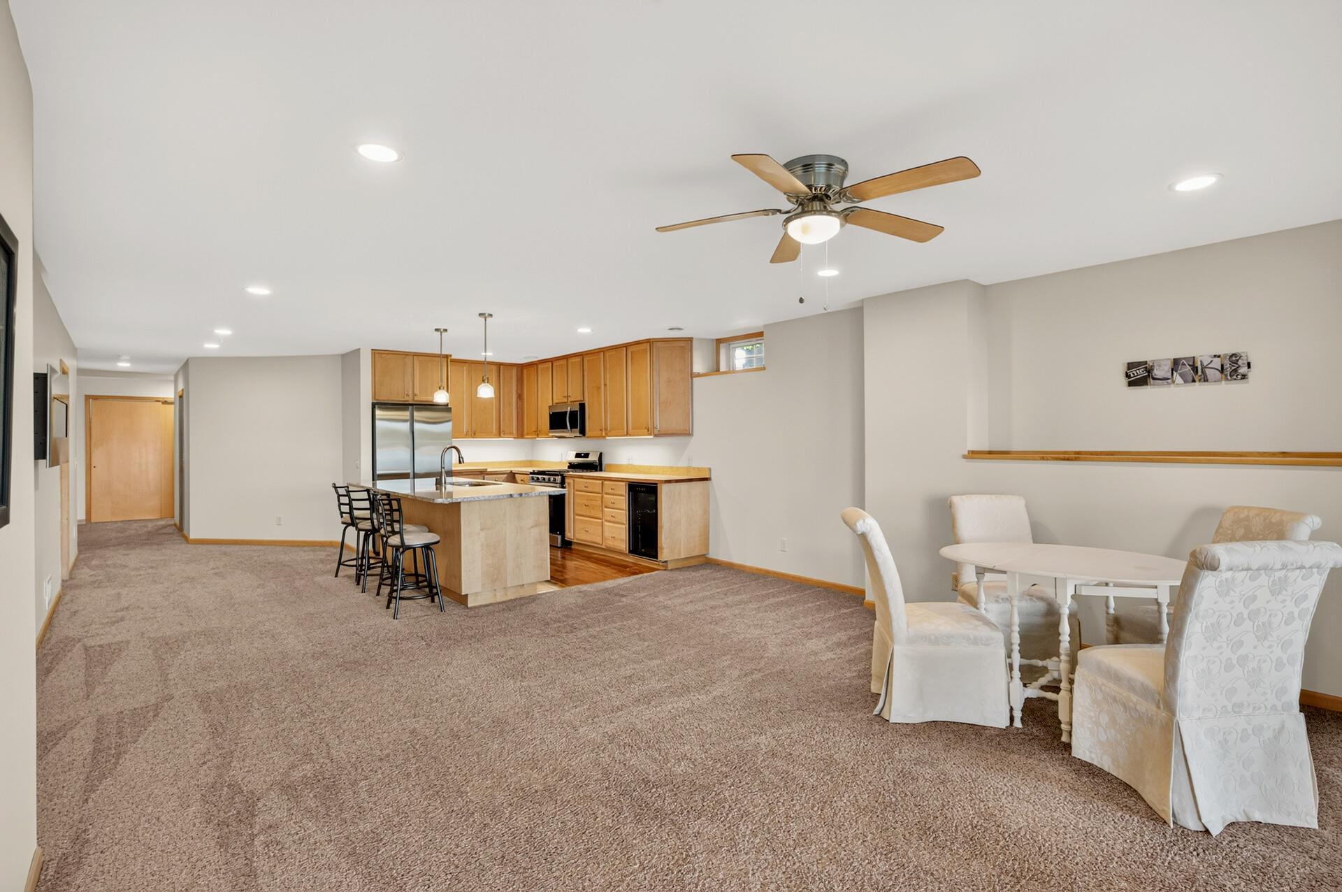 5060 Edgewater Drive Property Photo 44