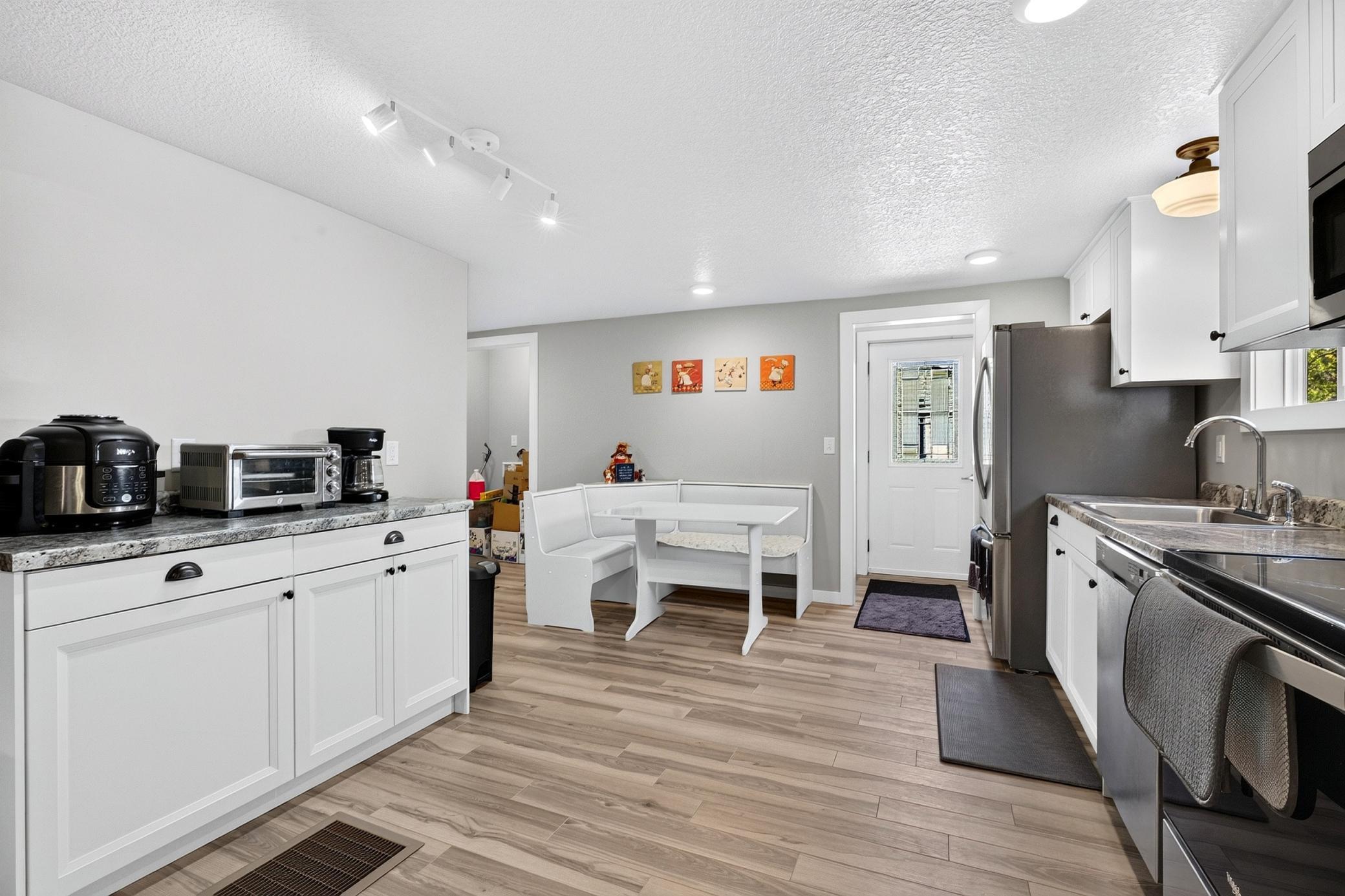 207 4th Street Ne Property Photo 10