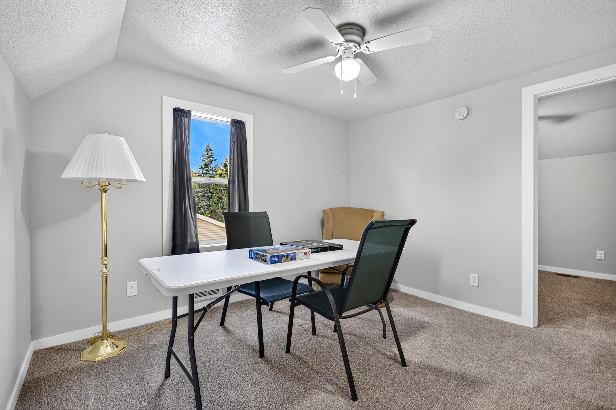 207 4th Street Ne Property Photo 16