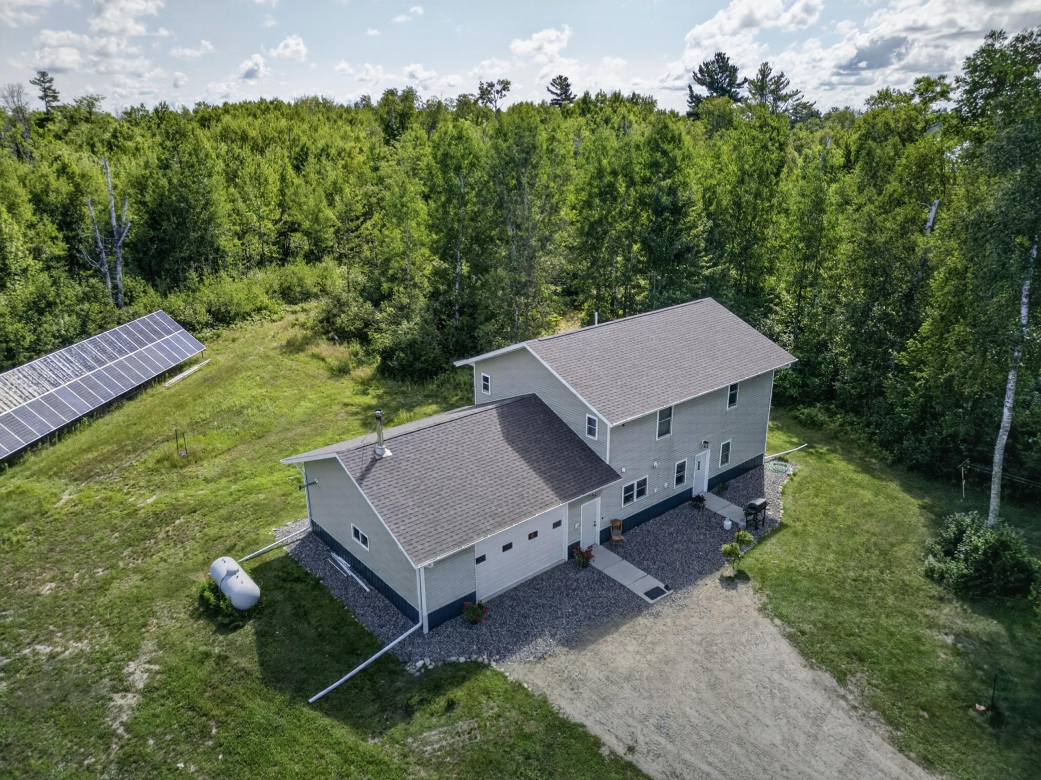 51150 N White Swan Lake Rd Property Photo 1