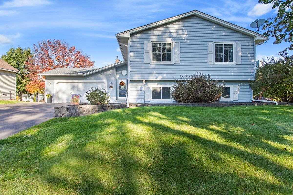 670 Conestoga Trail Property Photo 1