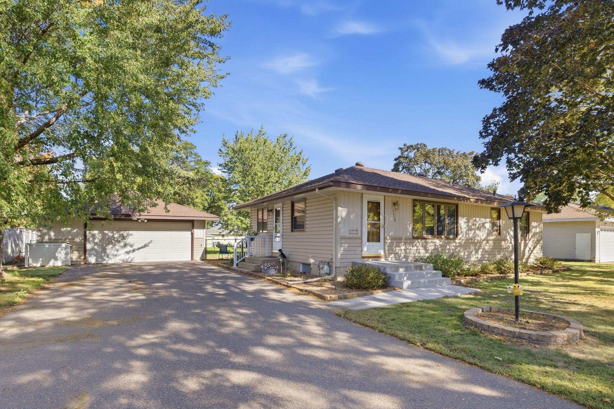 7208 Hartkopf Lane