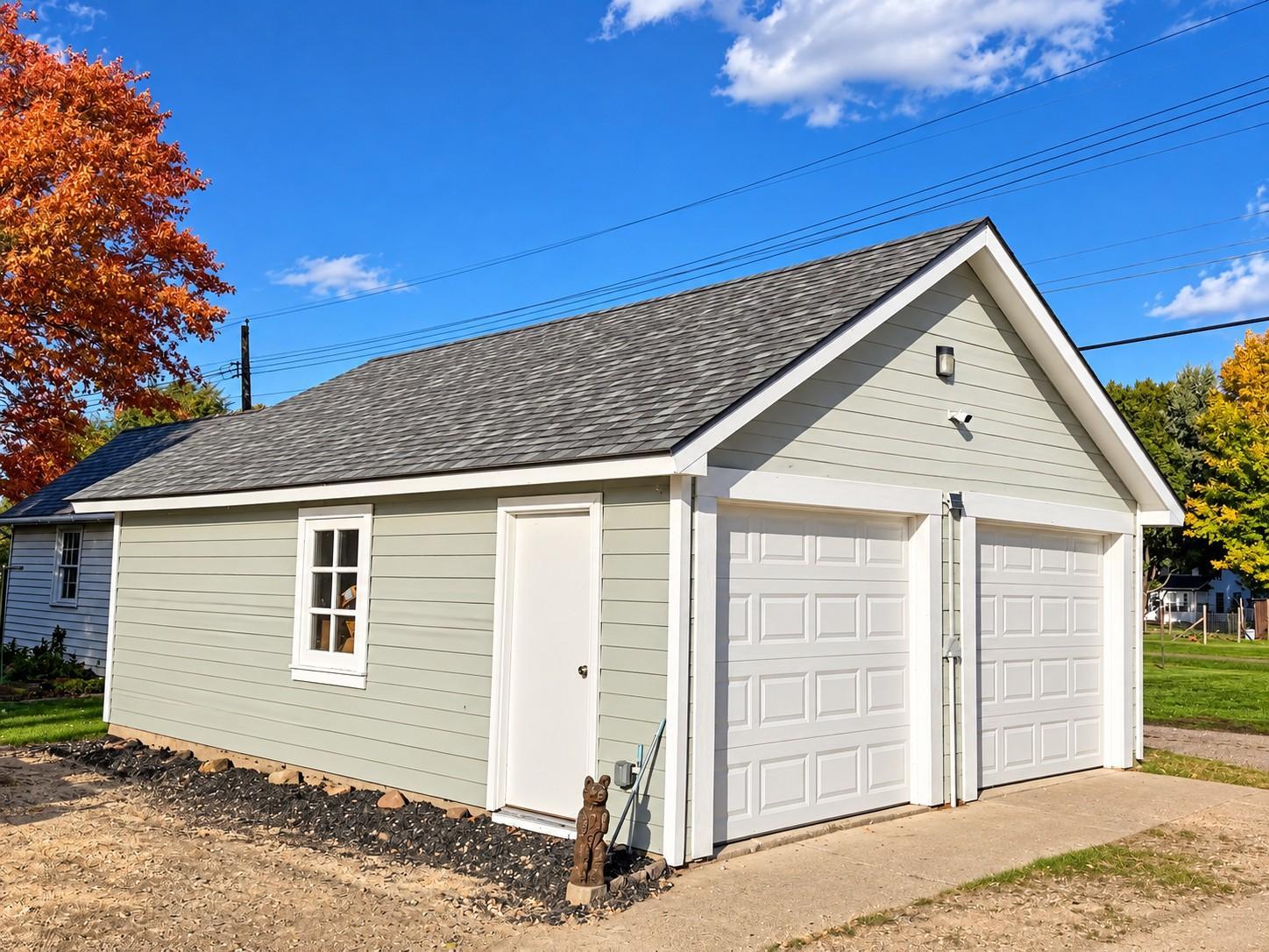1314 Tainter Street Property Photo 3