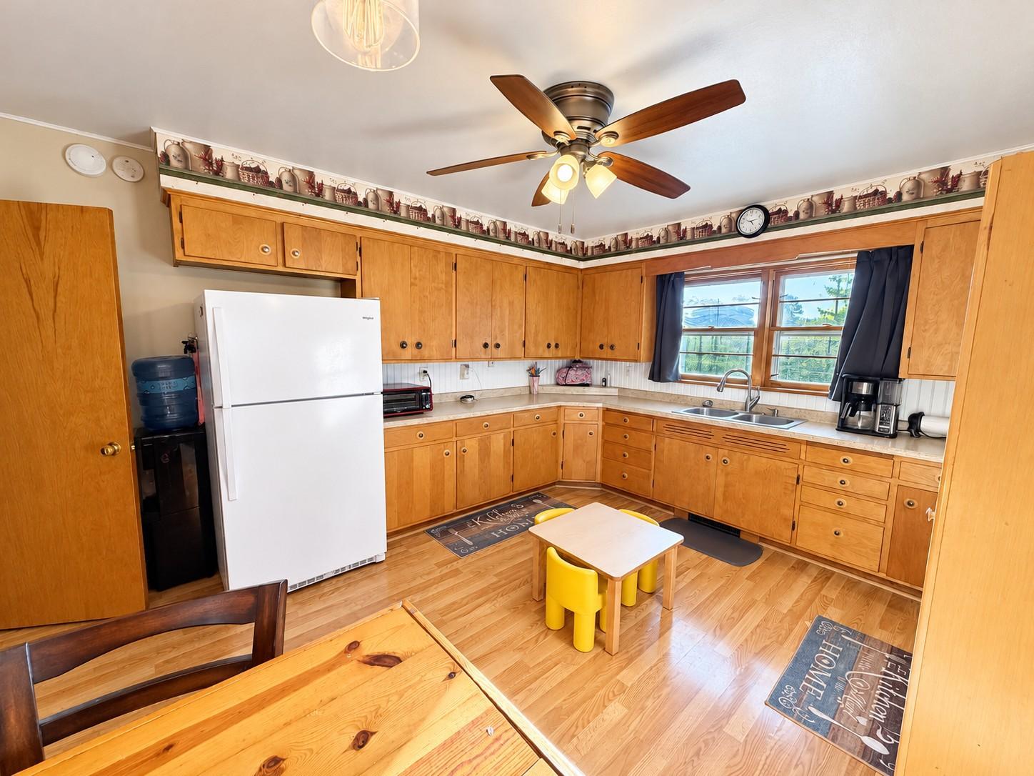 1314 Tainter Street Property Photo 5