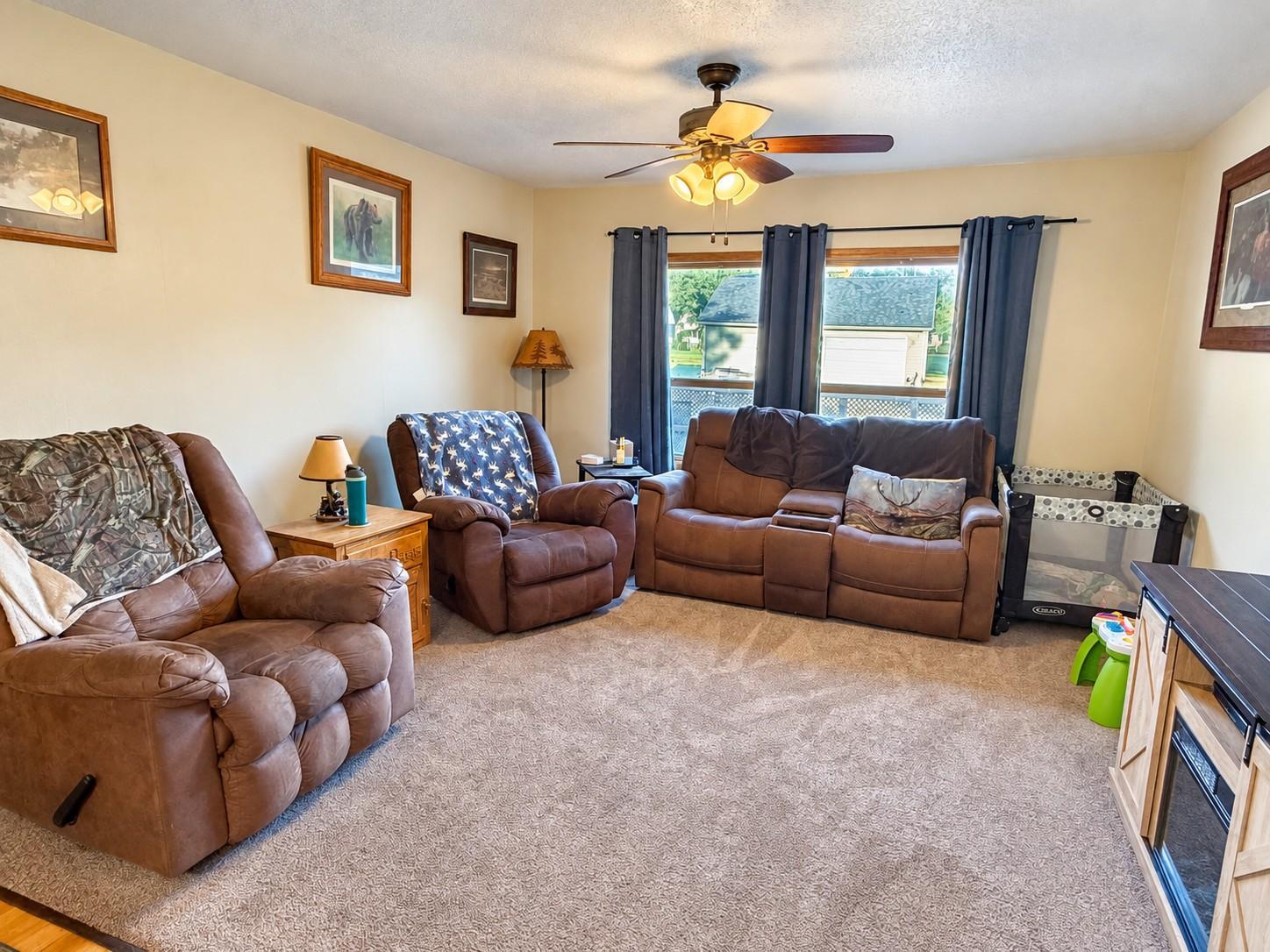 1314 Tainter Street Property Photo 7