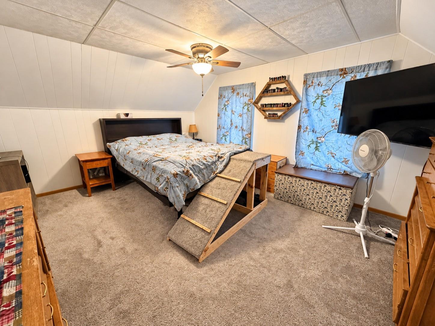 1314 Tainter Street Property Photo 9