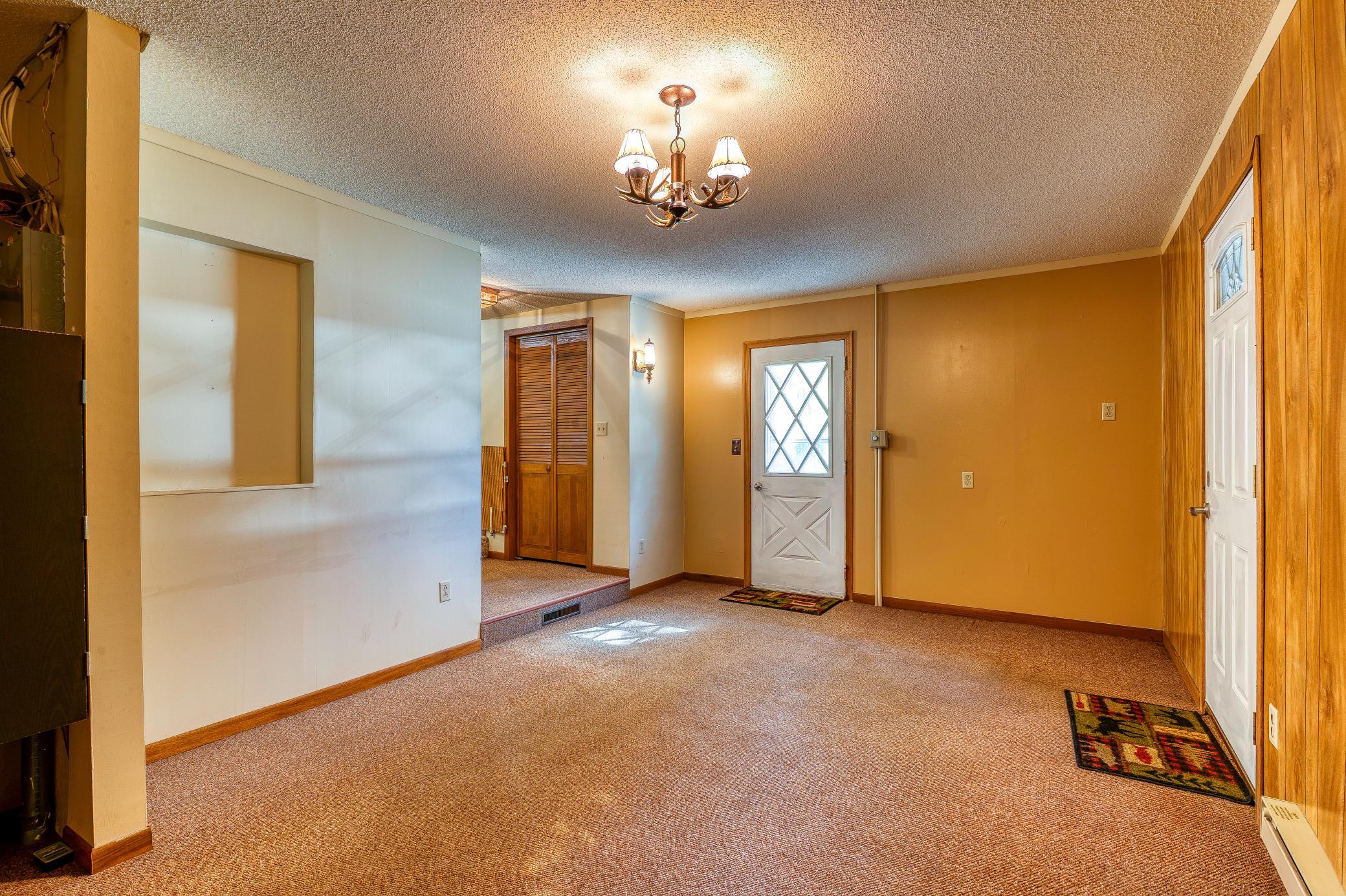 9330 Country Club Road Ne Property Photo 26