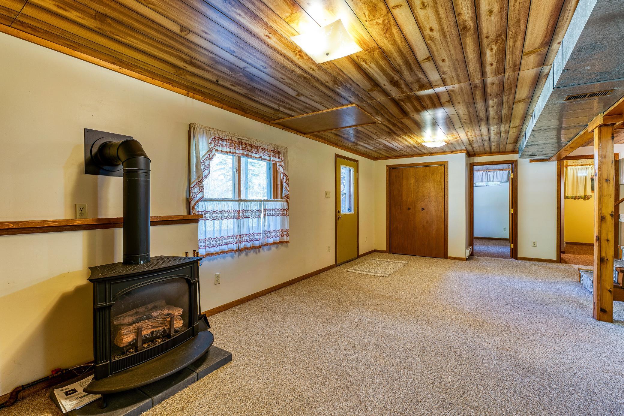 9330 Country Club Road Ne Property Photo 50