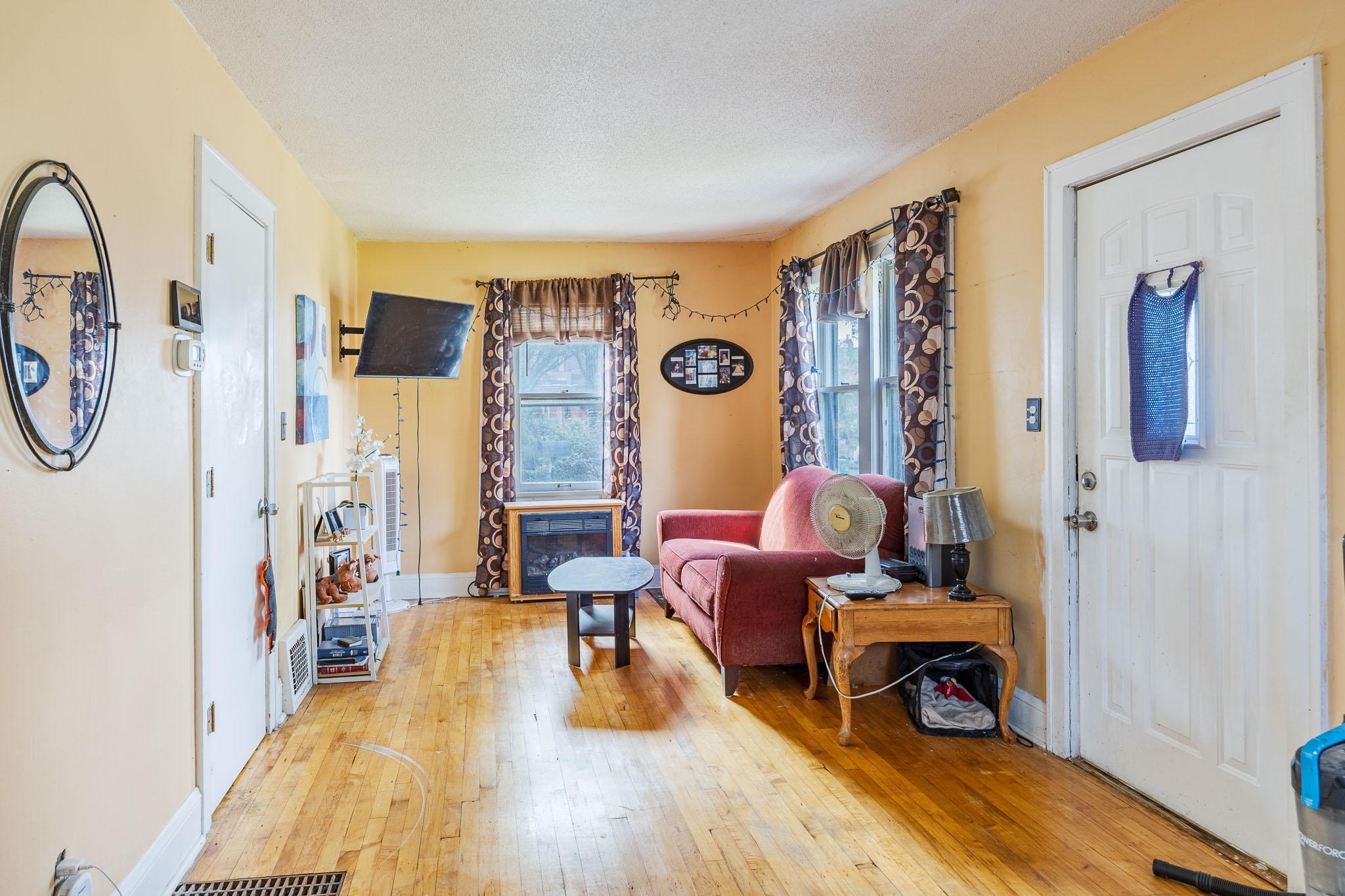 4229 Cheatham Avenue Property Photo 4