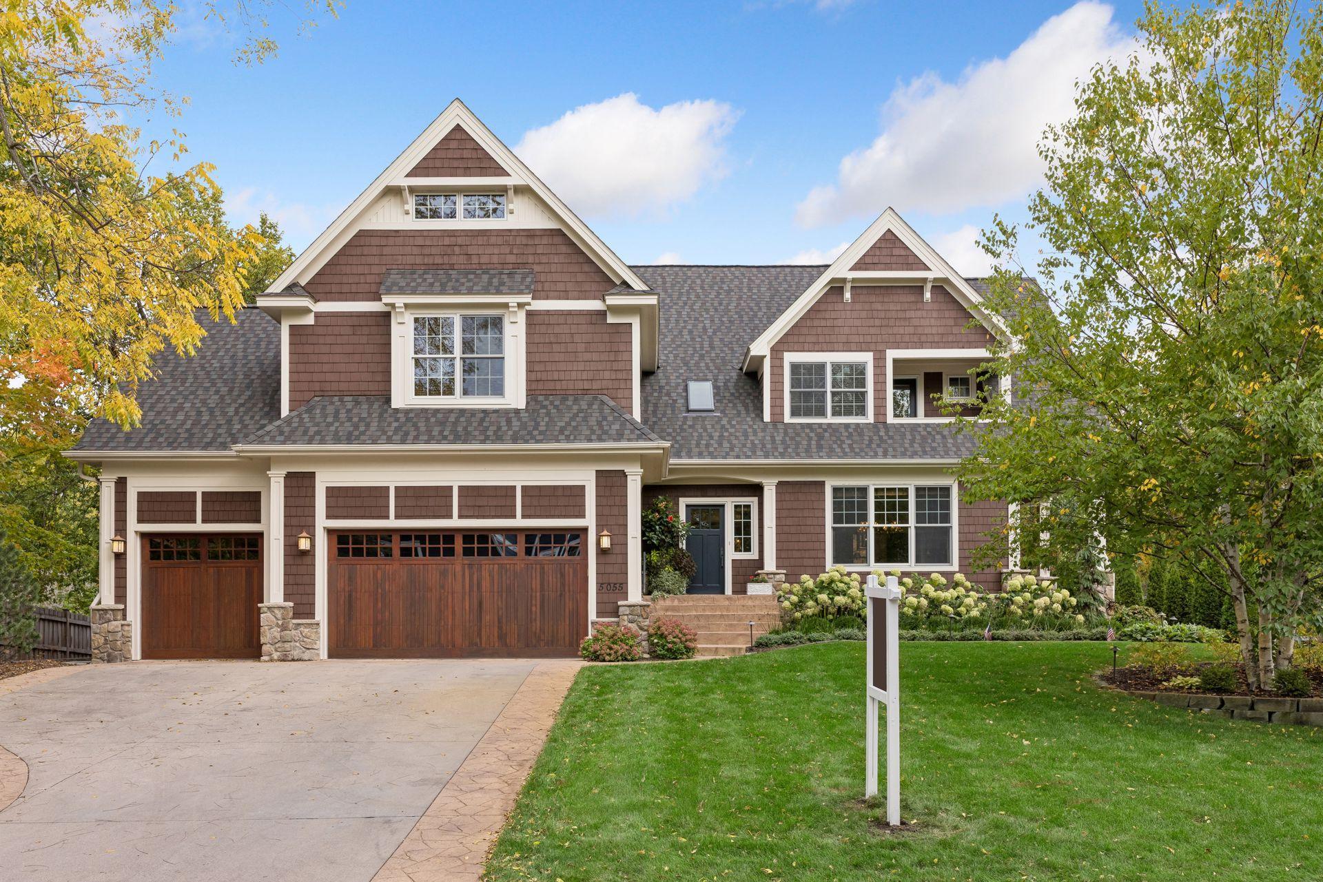 5055 Highview Place Property Photo 1