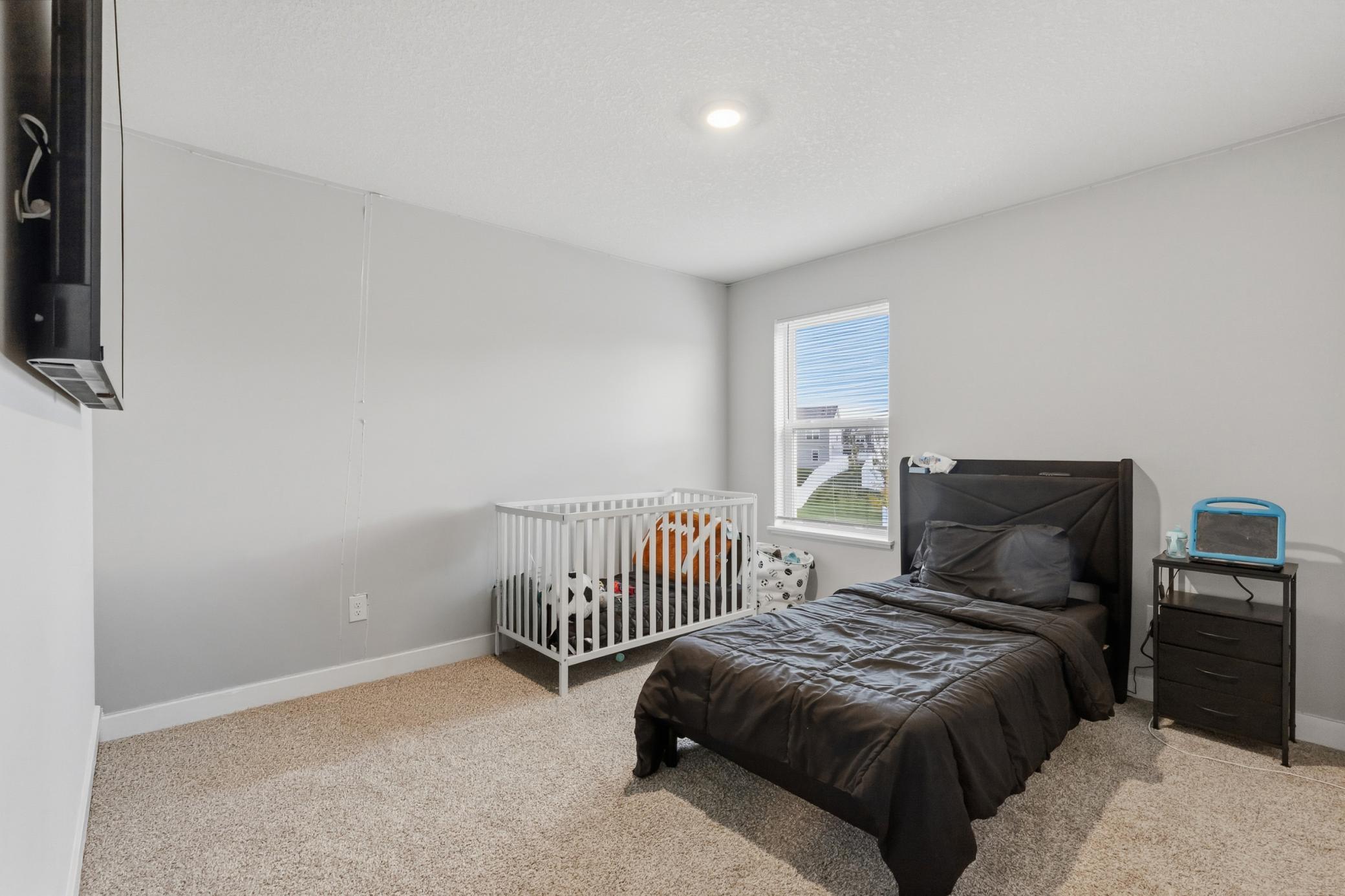 1746 Athens Terrace Property Photo 30