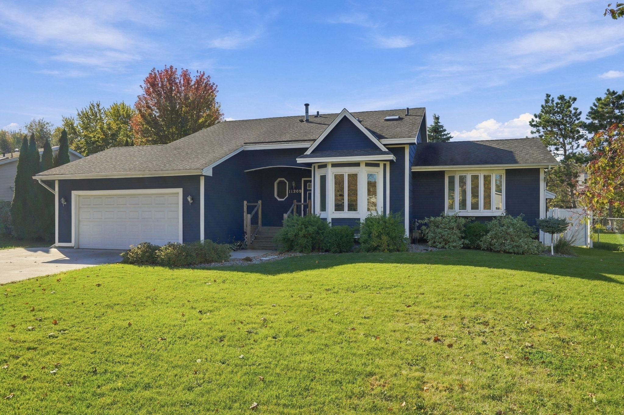 11209 Utah Avenue N Property Photo 1
