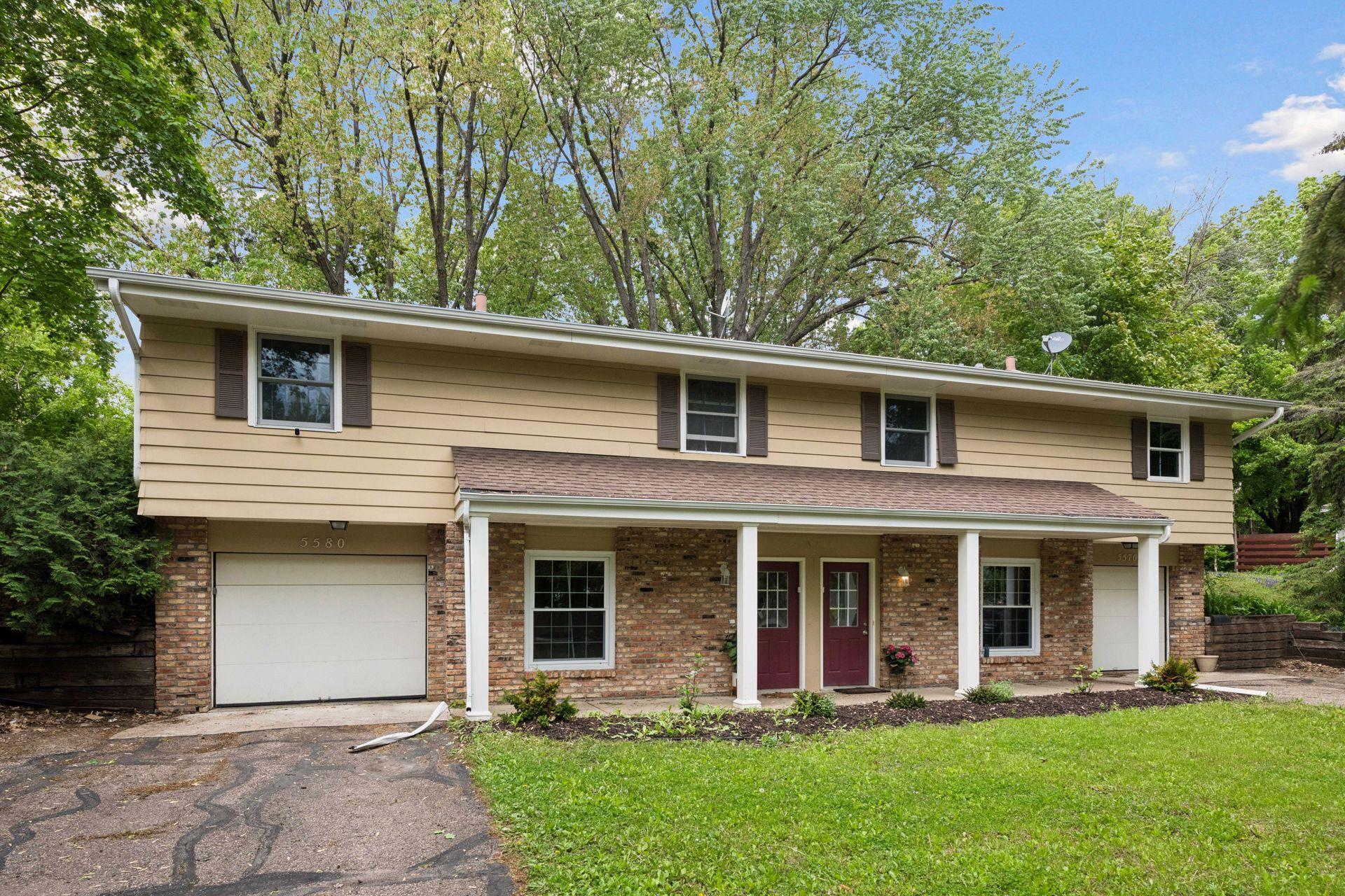 5570 & 5580 Shorewood Lane Property Photo 1