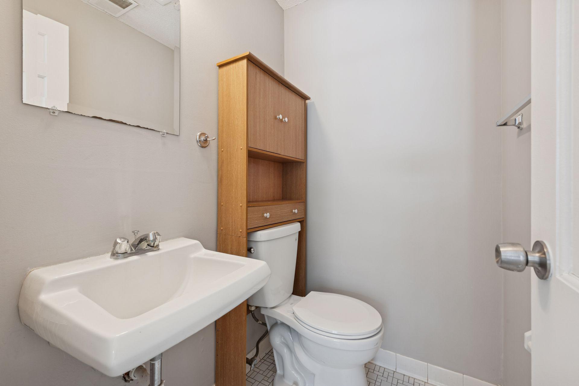 5570 & 5580 Shorewood Lane Property Photo 17